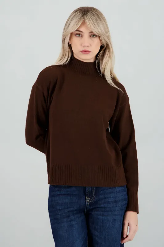 Sueter tacto super suave cuello alto sold by Shasa