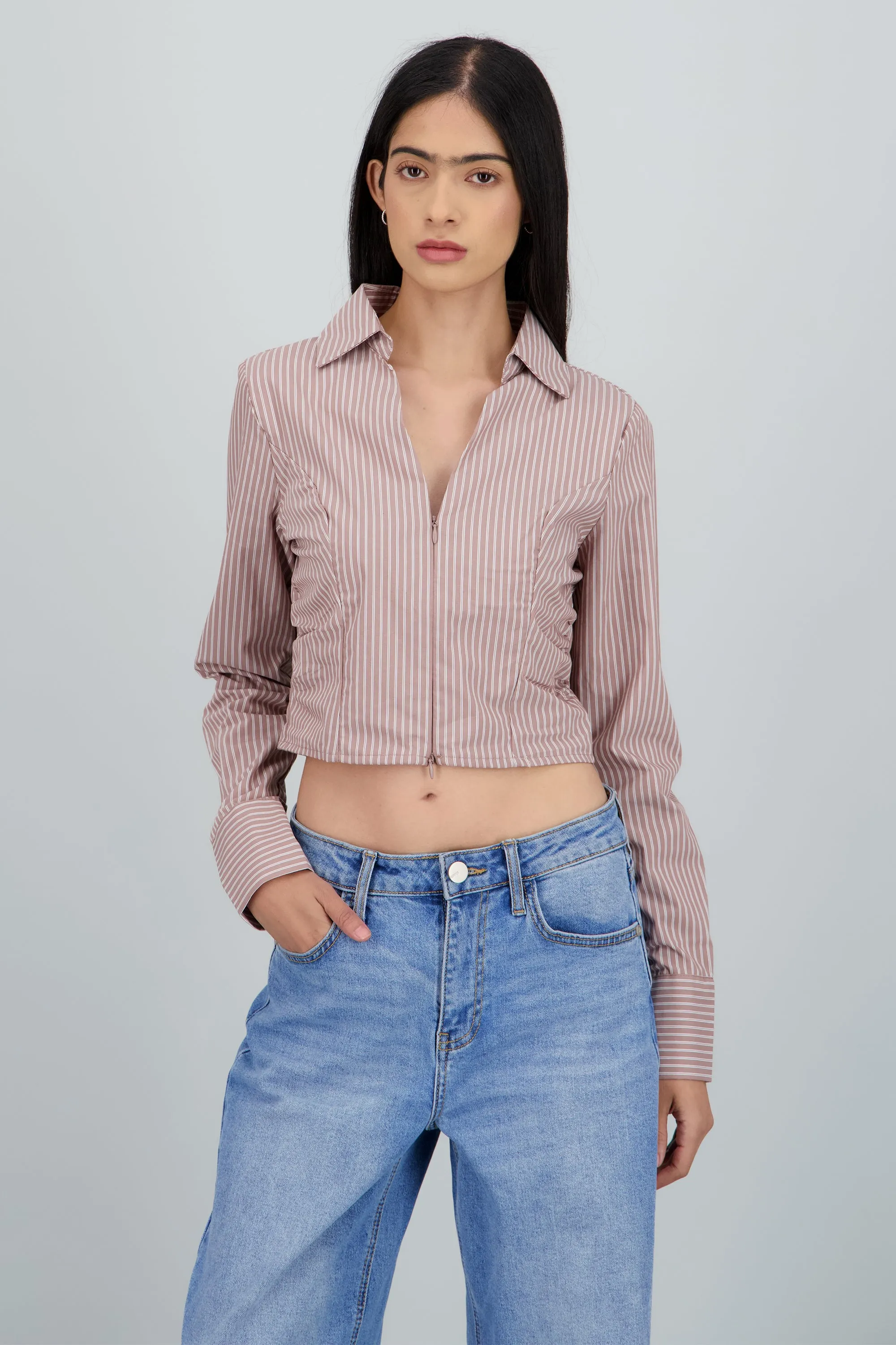 Blusa escote V cierre rayas sold by Shasa product image thumbnail 2