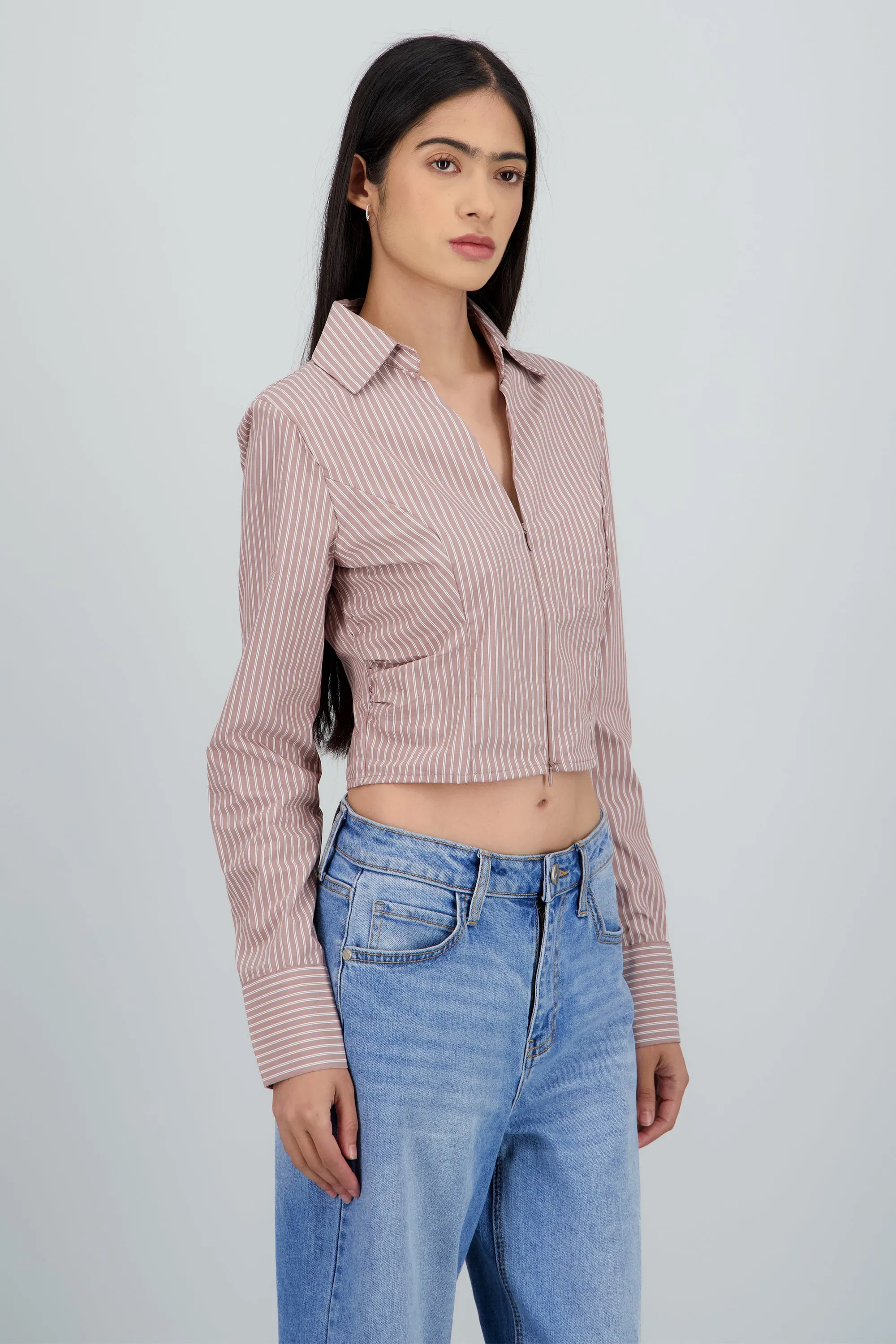 Blusa escote V cierre rayas sold by Shasa product image thumbnail 3