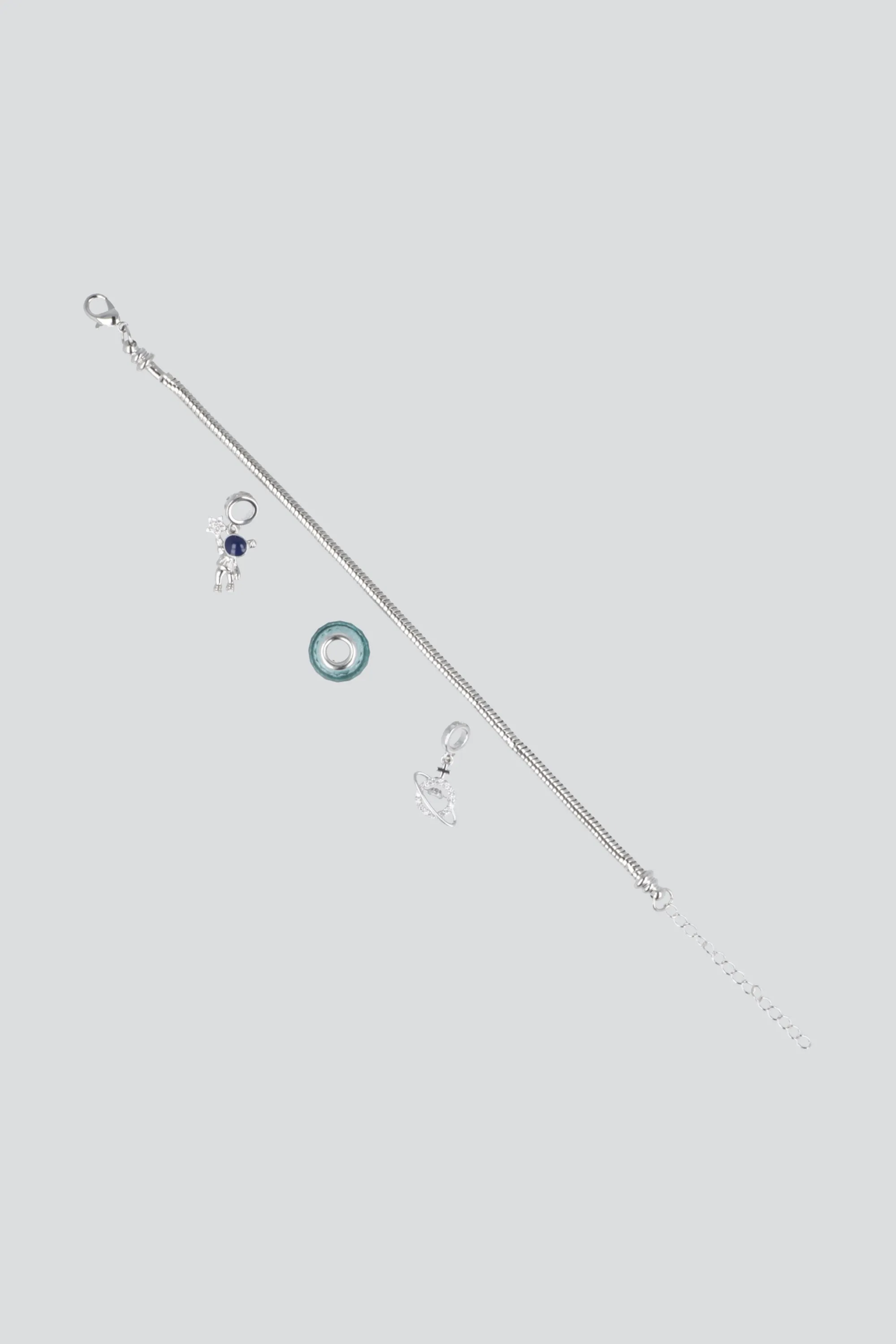 Set pulsera resorte charms pq sold by Shasa product image thumbnail 2