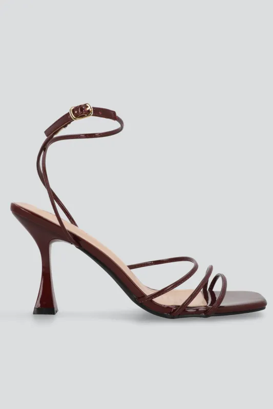 Tacon straps delgado sold by Shasa