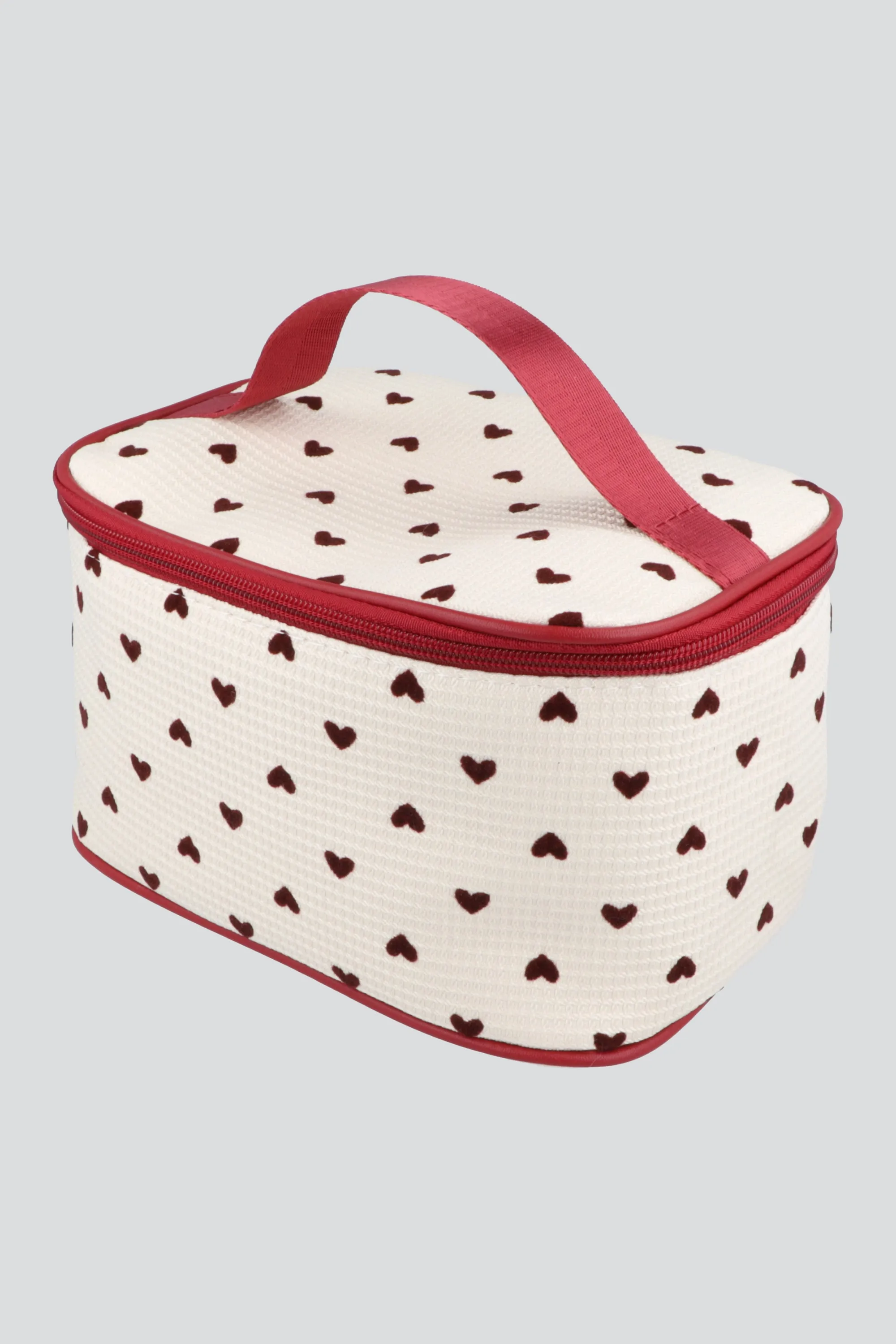 Neceser corazones sold by Shasa