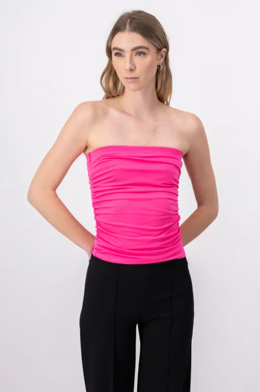 Top strapless detalle frunce sold by Shasa
