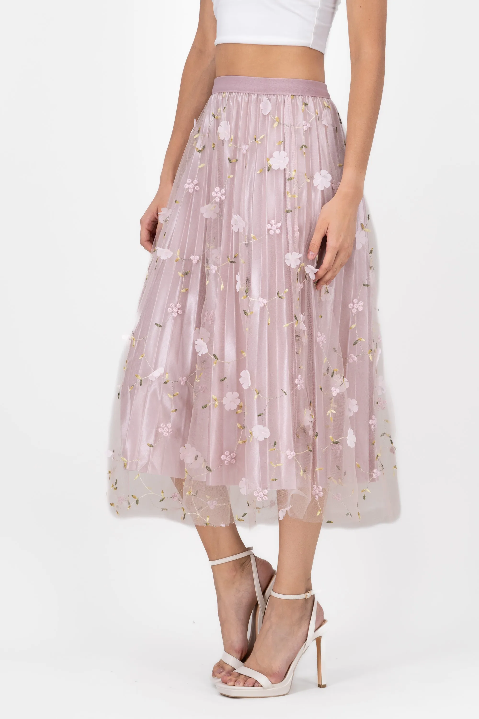 Falda Flores Bordadas De Tulle sold by Shasa product image thumbnail 3