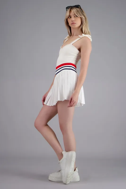 Falda deportiva plisada sold by Shasa