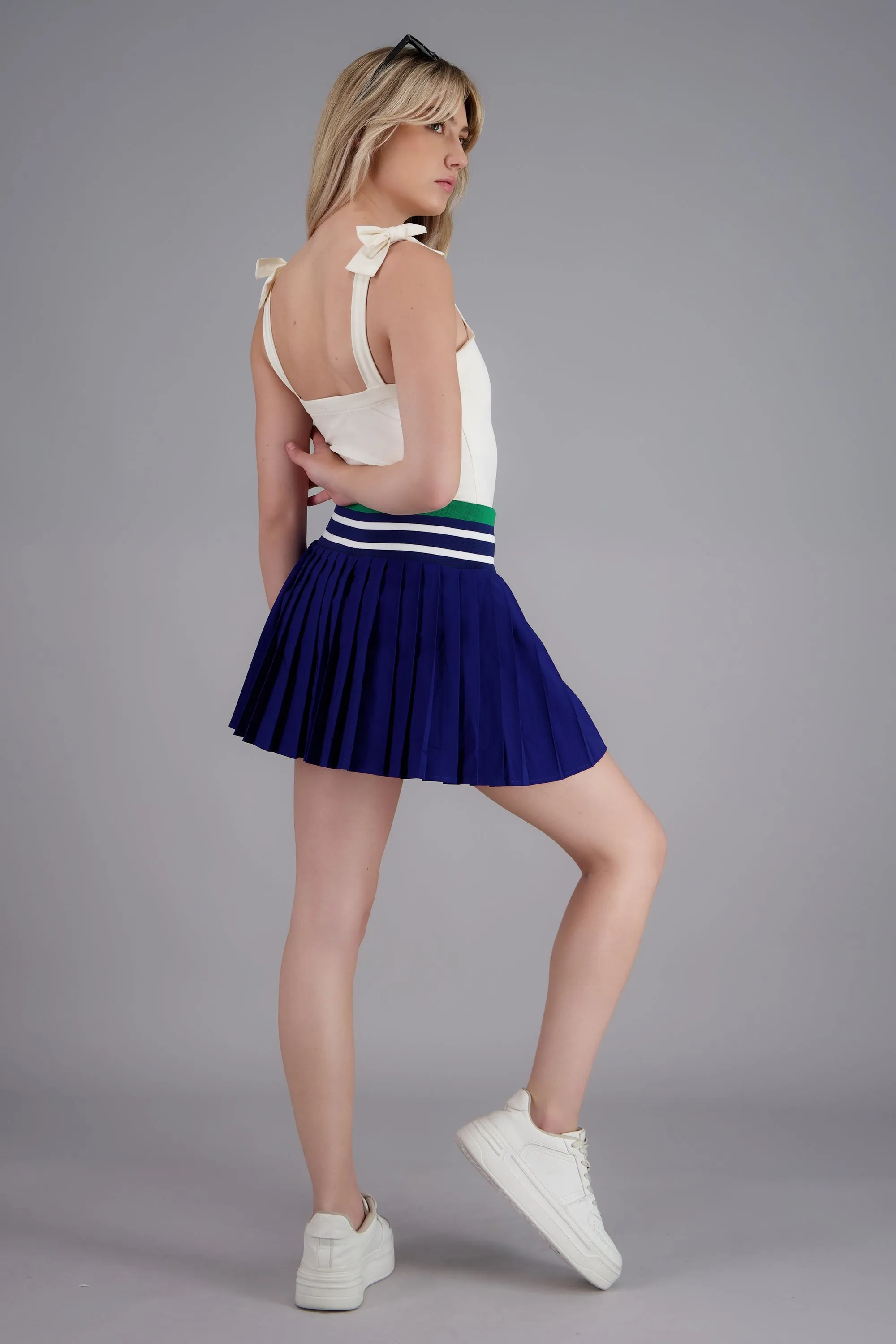 Falda deportiva plisada sold by Shasa product image thumbnail 4