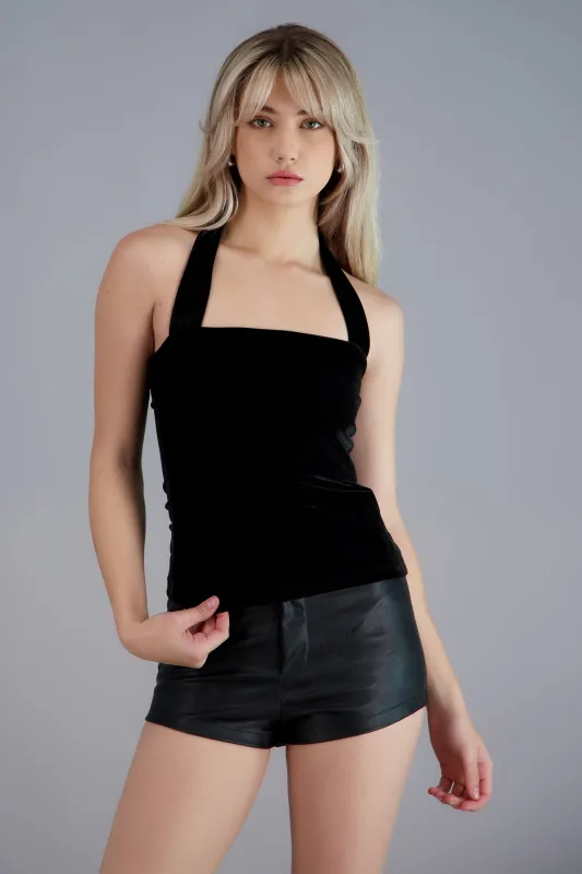 Top halter con amarre terciopelo sold by Shasa