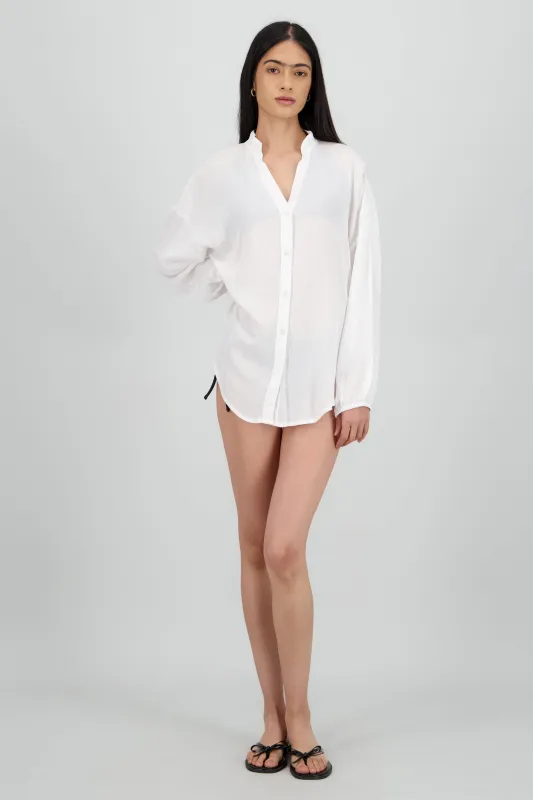 Camisa ligera detalle mangas sin cuello sold by Shasa