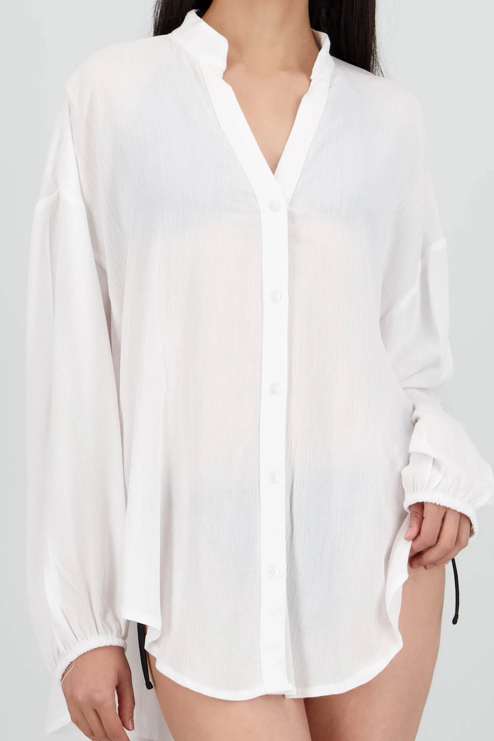 Camisa ligera detalle mangas sin cuello sold by Shasa product image thumbnail 5