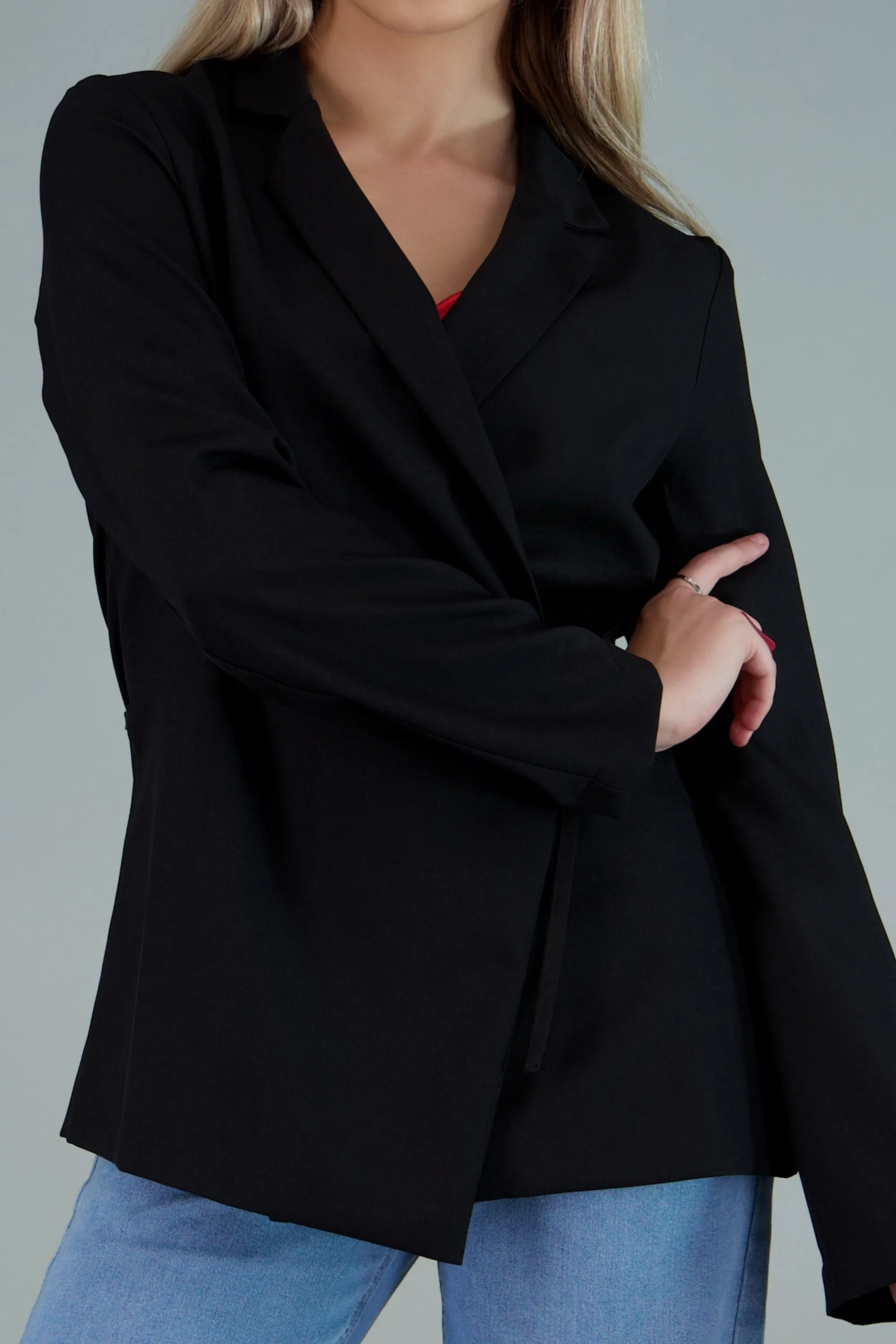 Blazer manga larga detalle moño sold by Shasa product image thumbnail 5