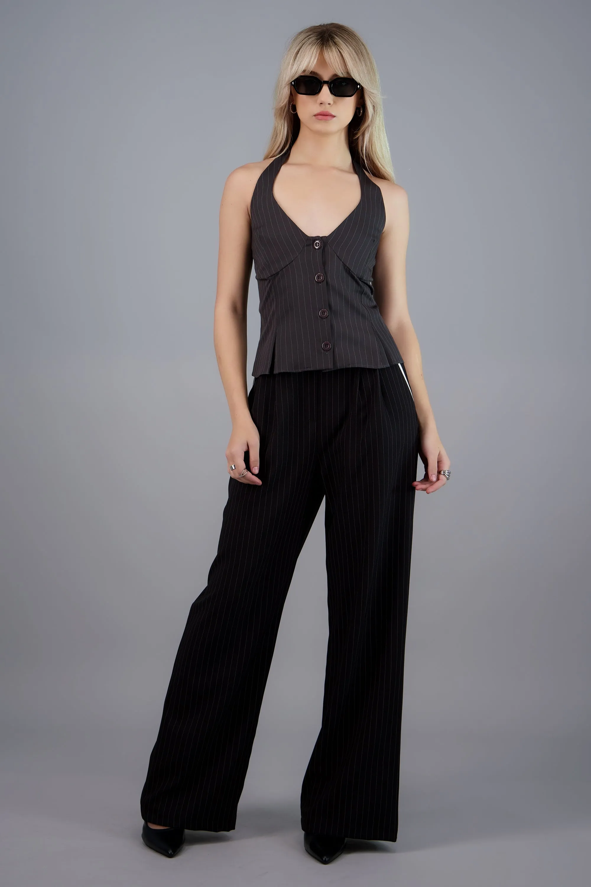 Top halter amarre estampado rayas sold by Shasa