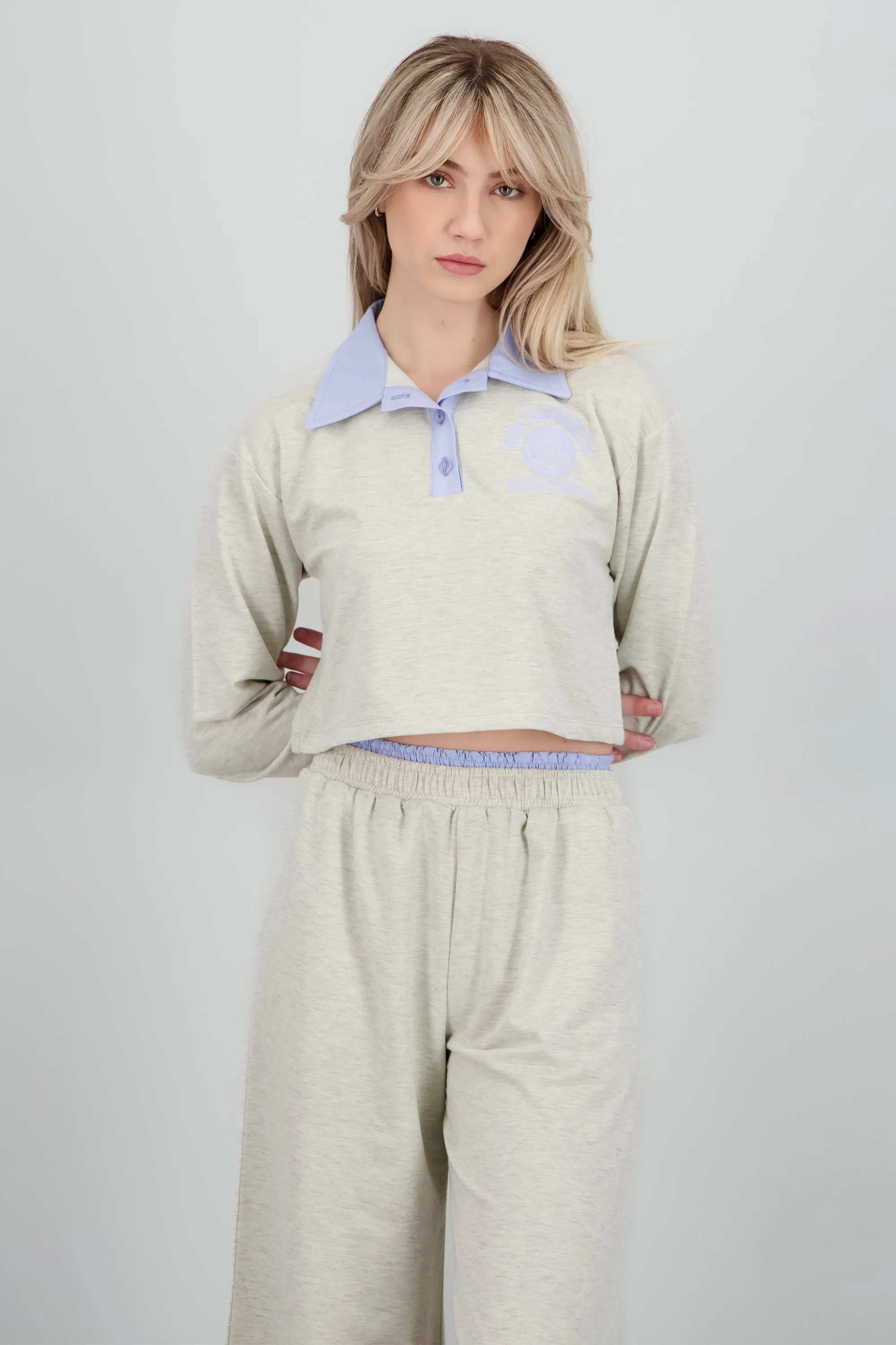 Sudadera estrampada detalle cuello polo sold by Shasa product image thumbnail 2