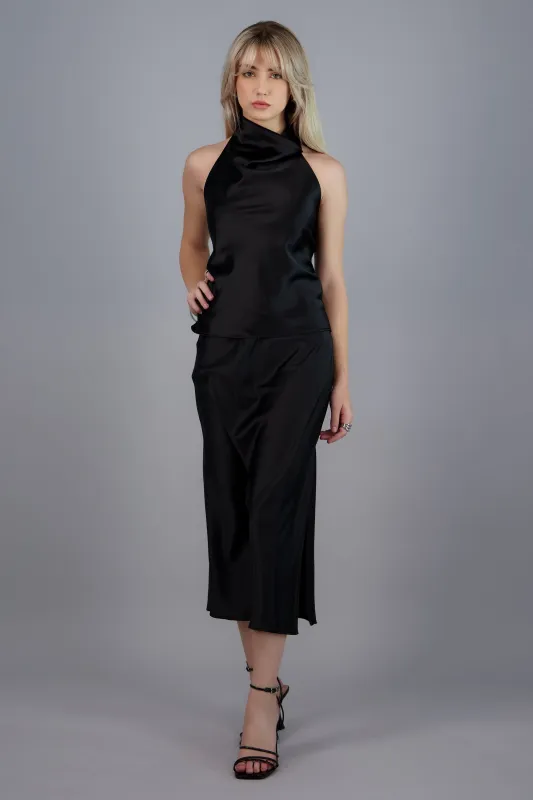 Top satin cuello cascada alto sold by Shasa