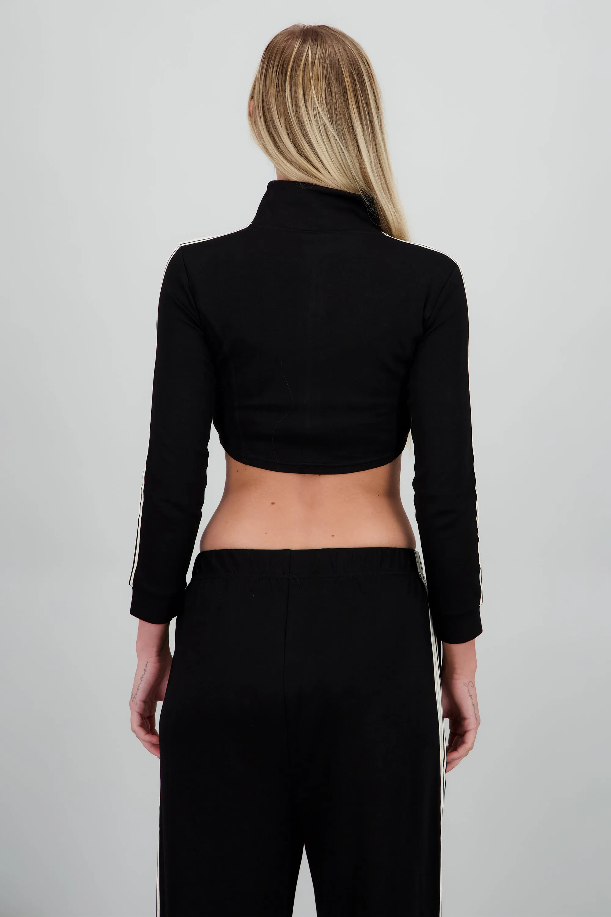 Sudadera lineas contrastes sold by Shasa product image thumbnail 4