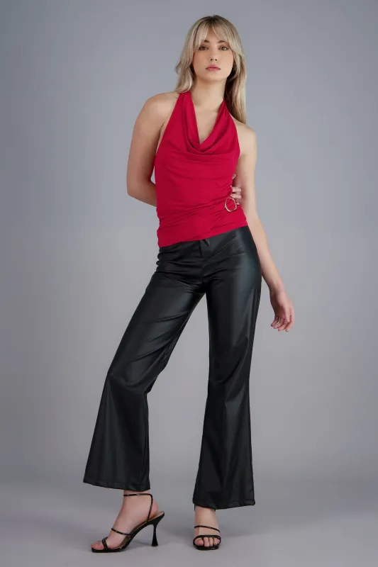 Top halter cuello cascada detalle accesorio sold by Shasa