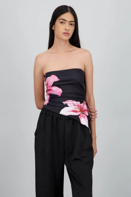 Top bandeau asimetrico flores con jareta sold by Shasa