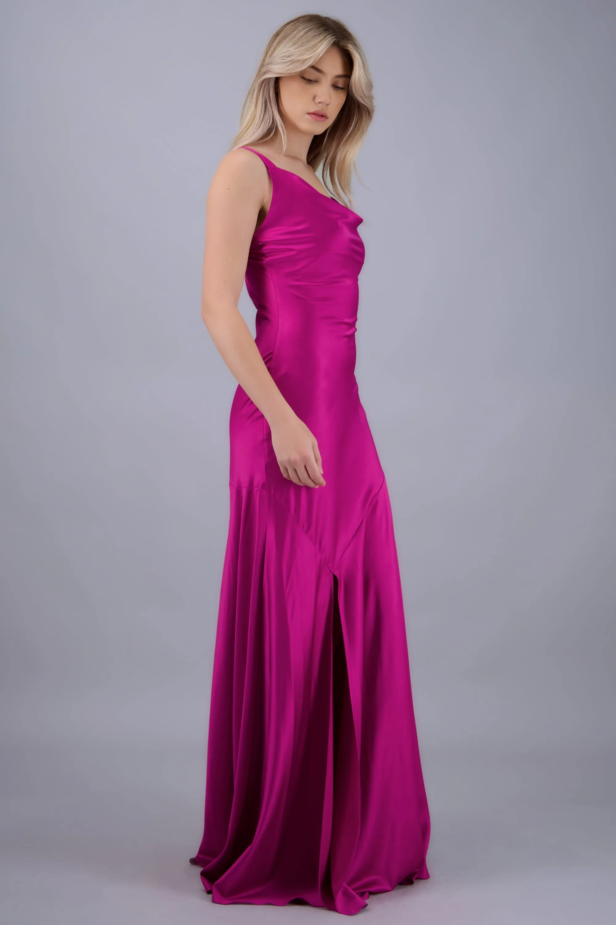 vestido maxi escote cascada satin abertura sold by Shasa product image thumbnail 2