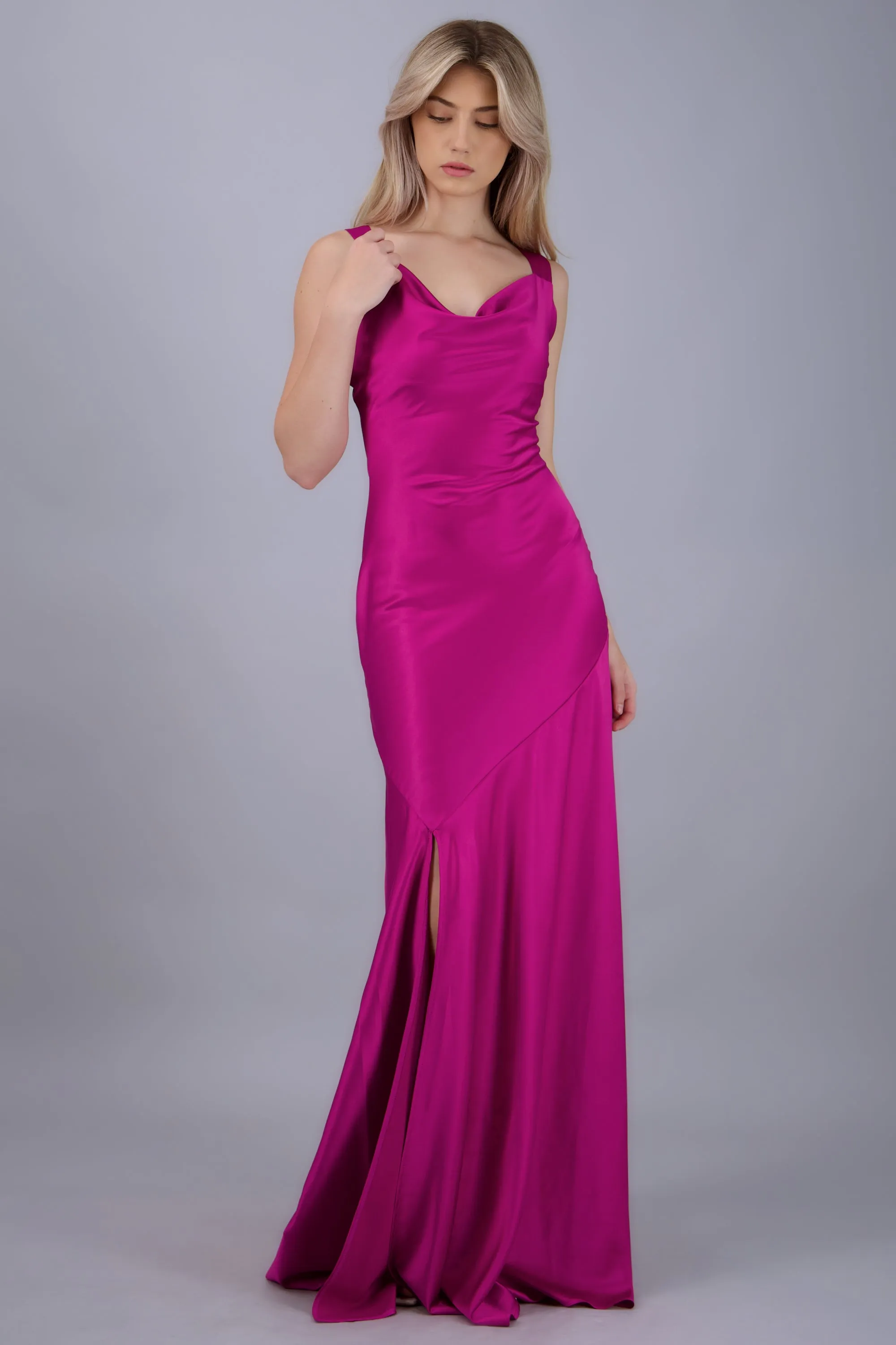 vestido maxi escote cascada satin abertura sold by Shasa product image thumbnail 3