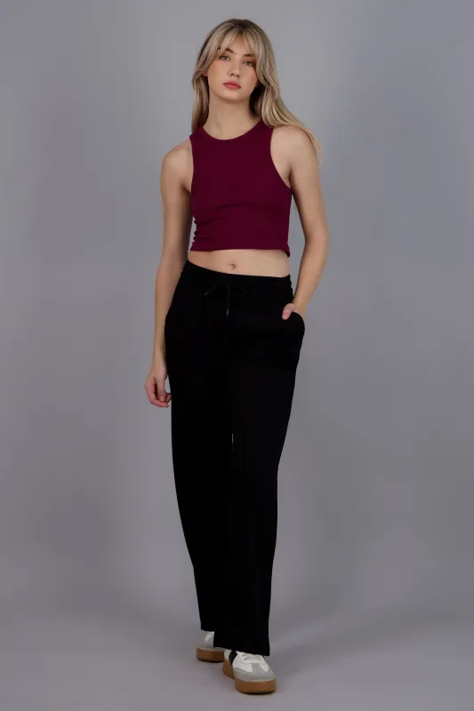 Pants lisos con bolsas sold by Shasa