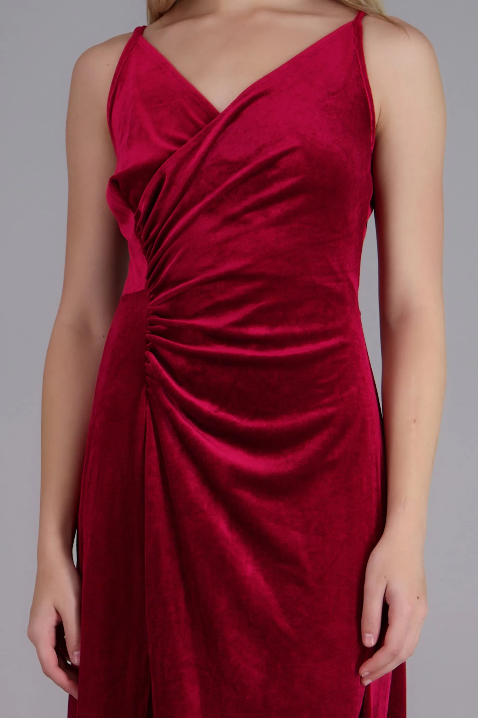 Vestido maxi velvet escote en v sold by Shasa product image thumbnail 5