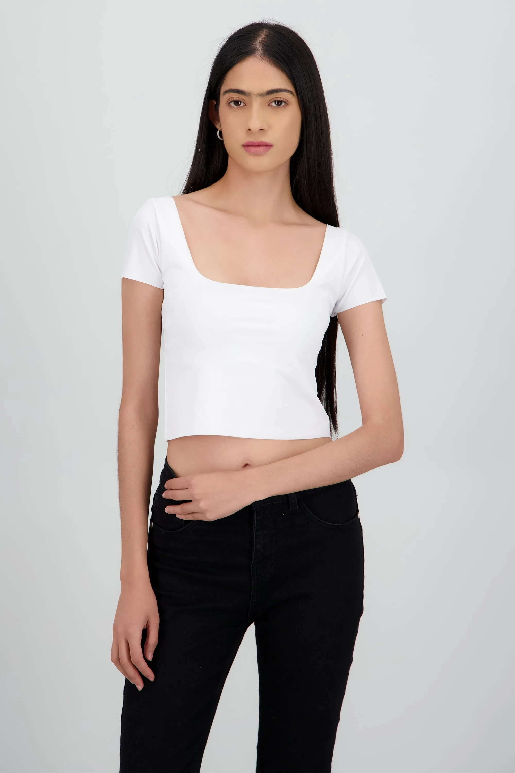 Top escote cuadrado doble tel sold by Shasa product image thumbnail 2