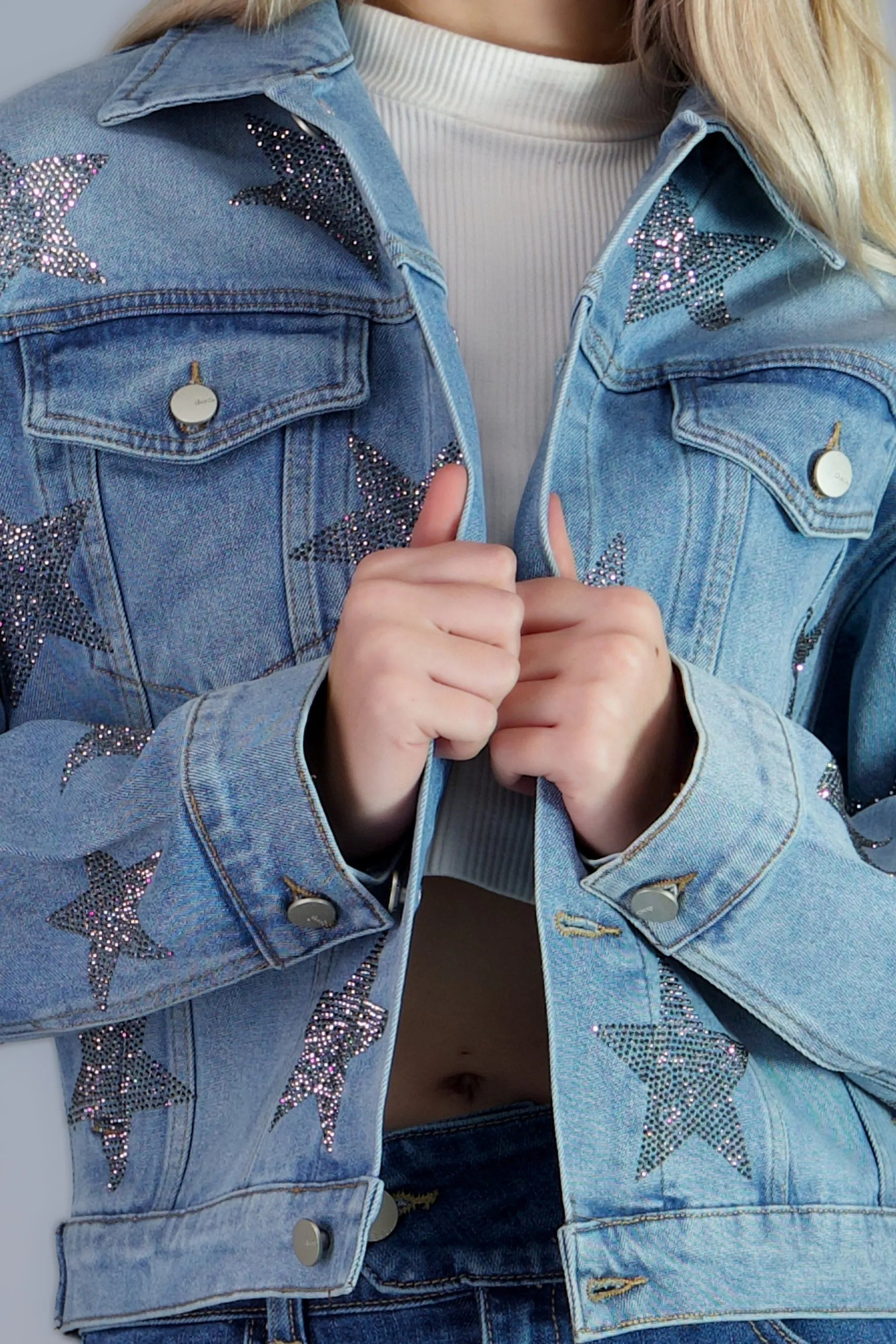 Chamarra trucker mini estrellas sold by Shasa product image thumbnail 5