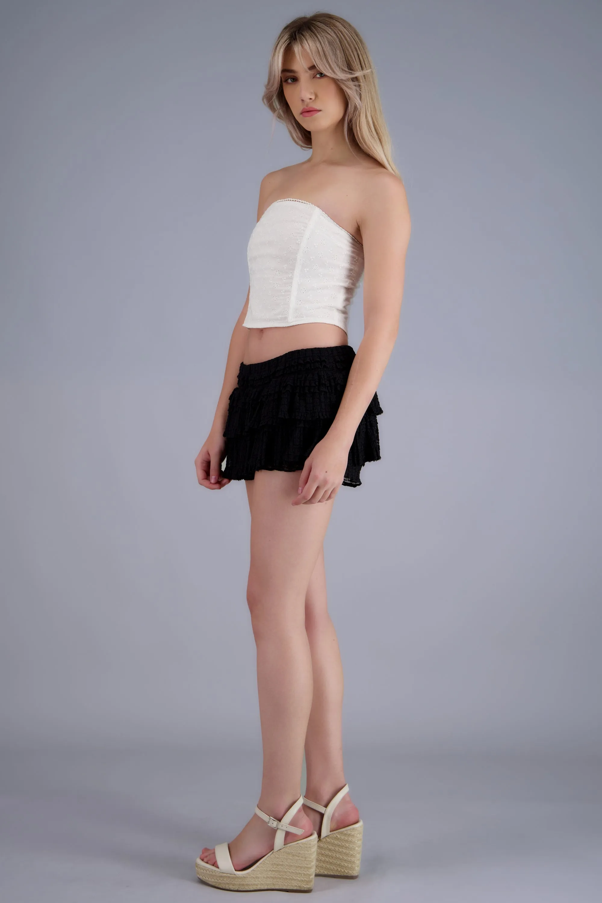 Falda short con encaje olanes sold by Shasa product image thumbnail 3