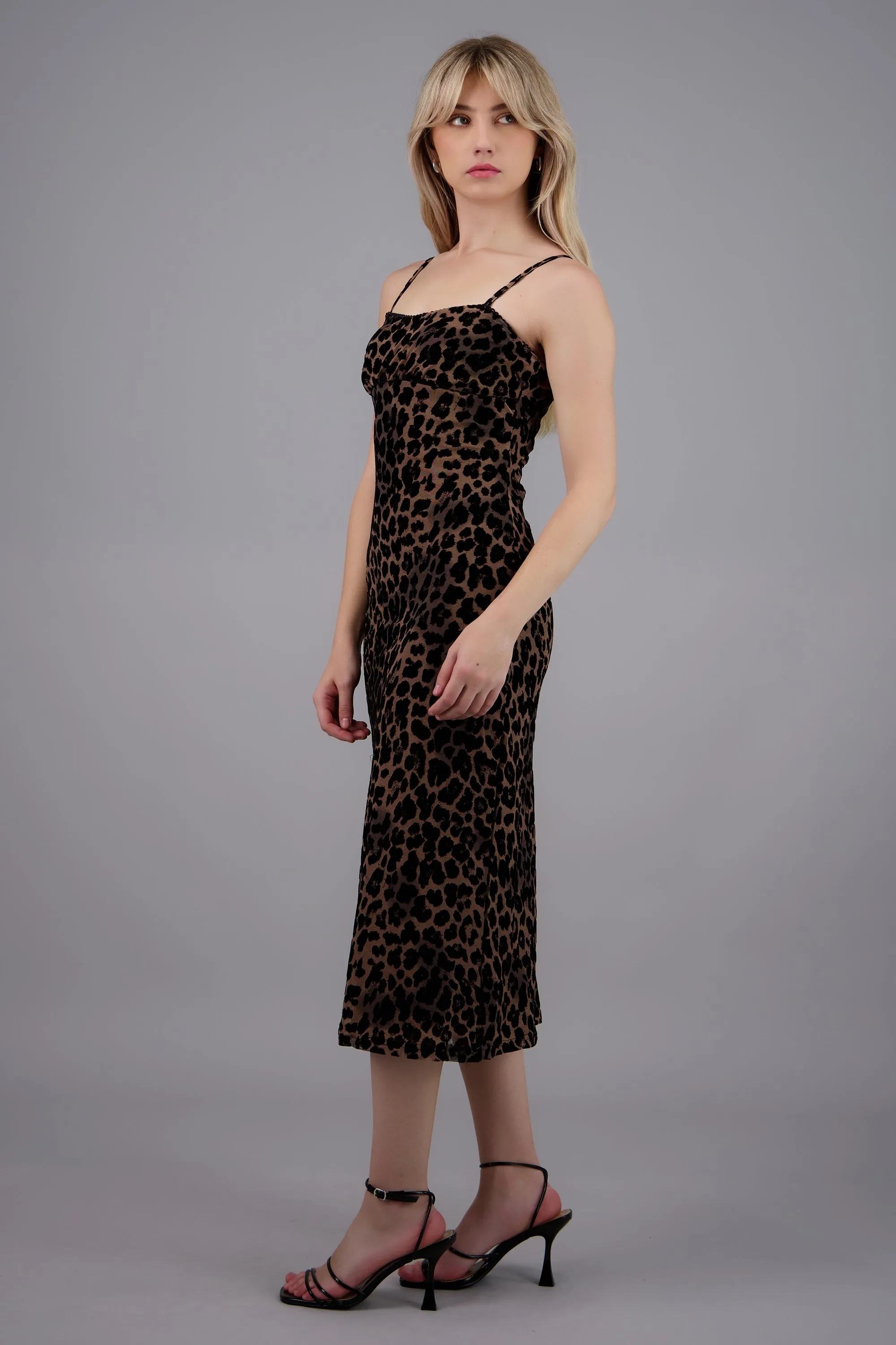 Vesrido midi leopardo mesh flock sold by Shasa product image thumbnail 3