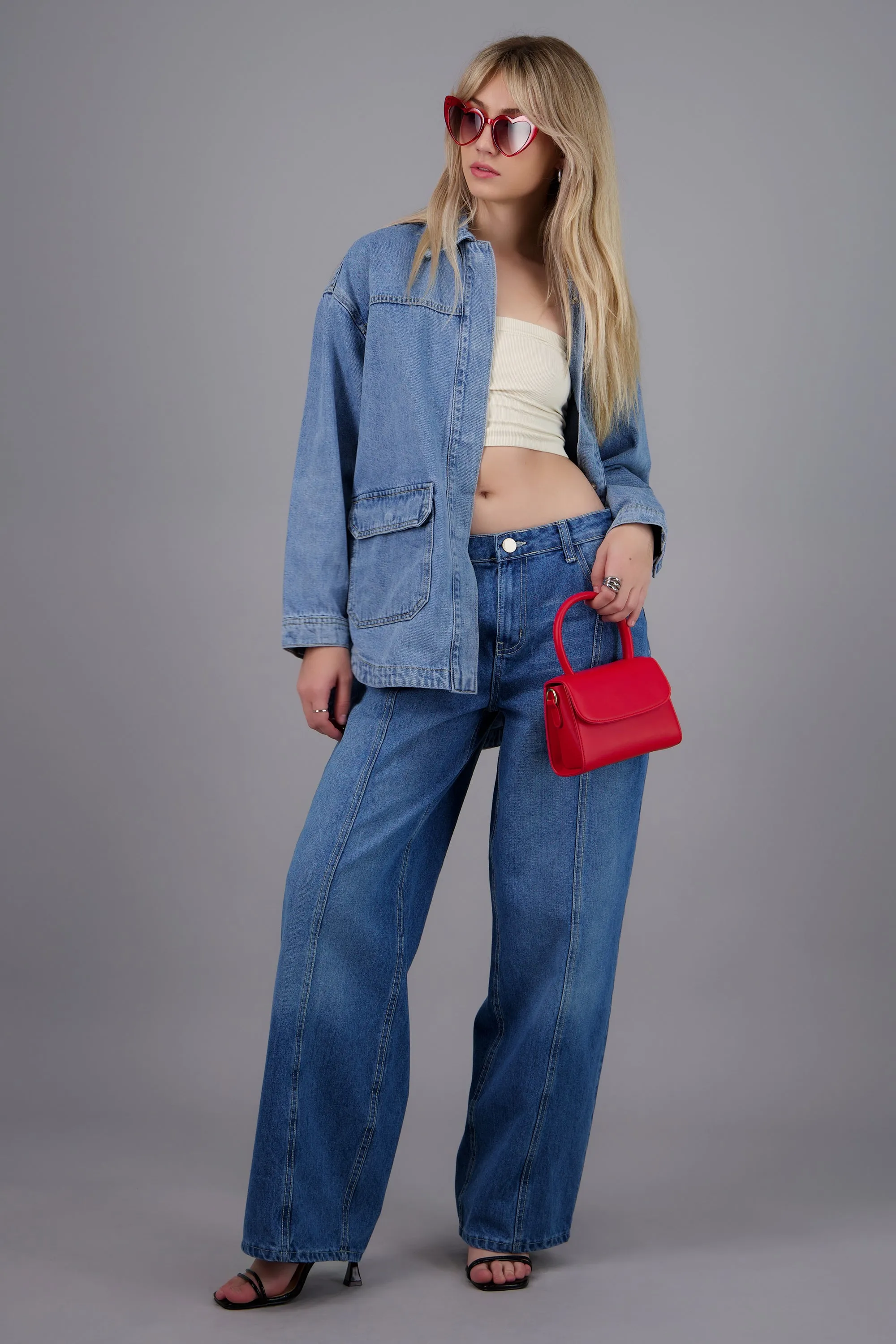 Chamarra oversize bolsas sold by Shasa product image thumbnail 2