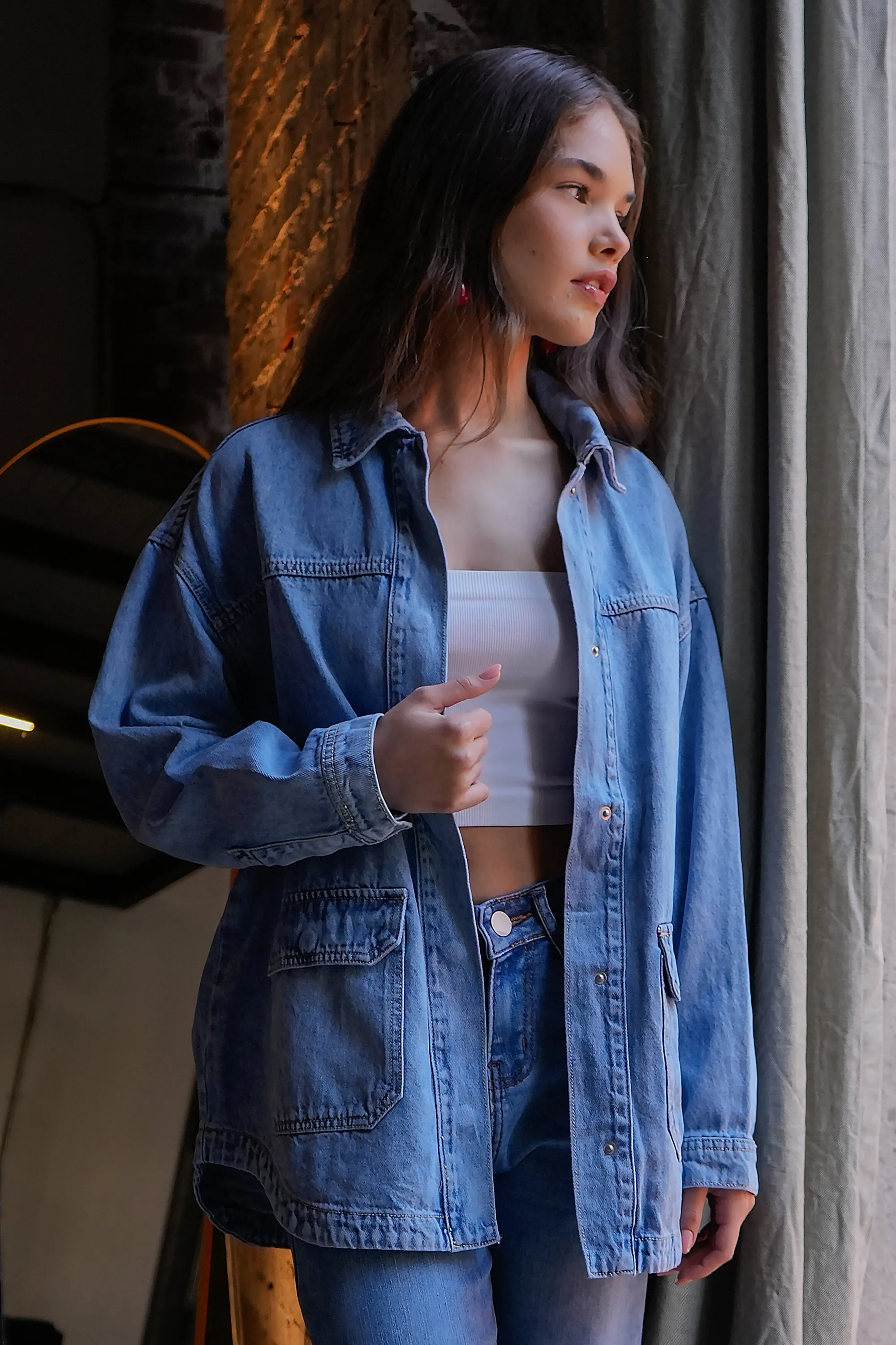 Chamarra oversize bolsas sold by Shasa