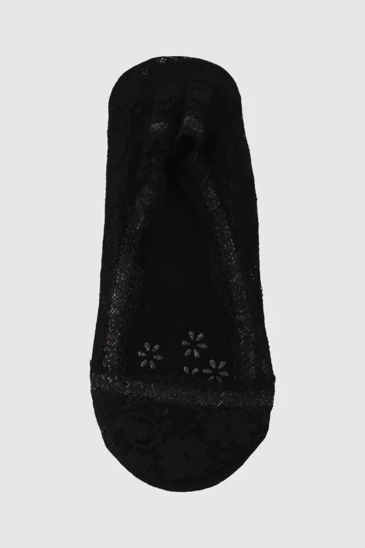 Cubrepie encaje sold by Shasa