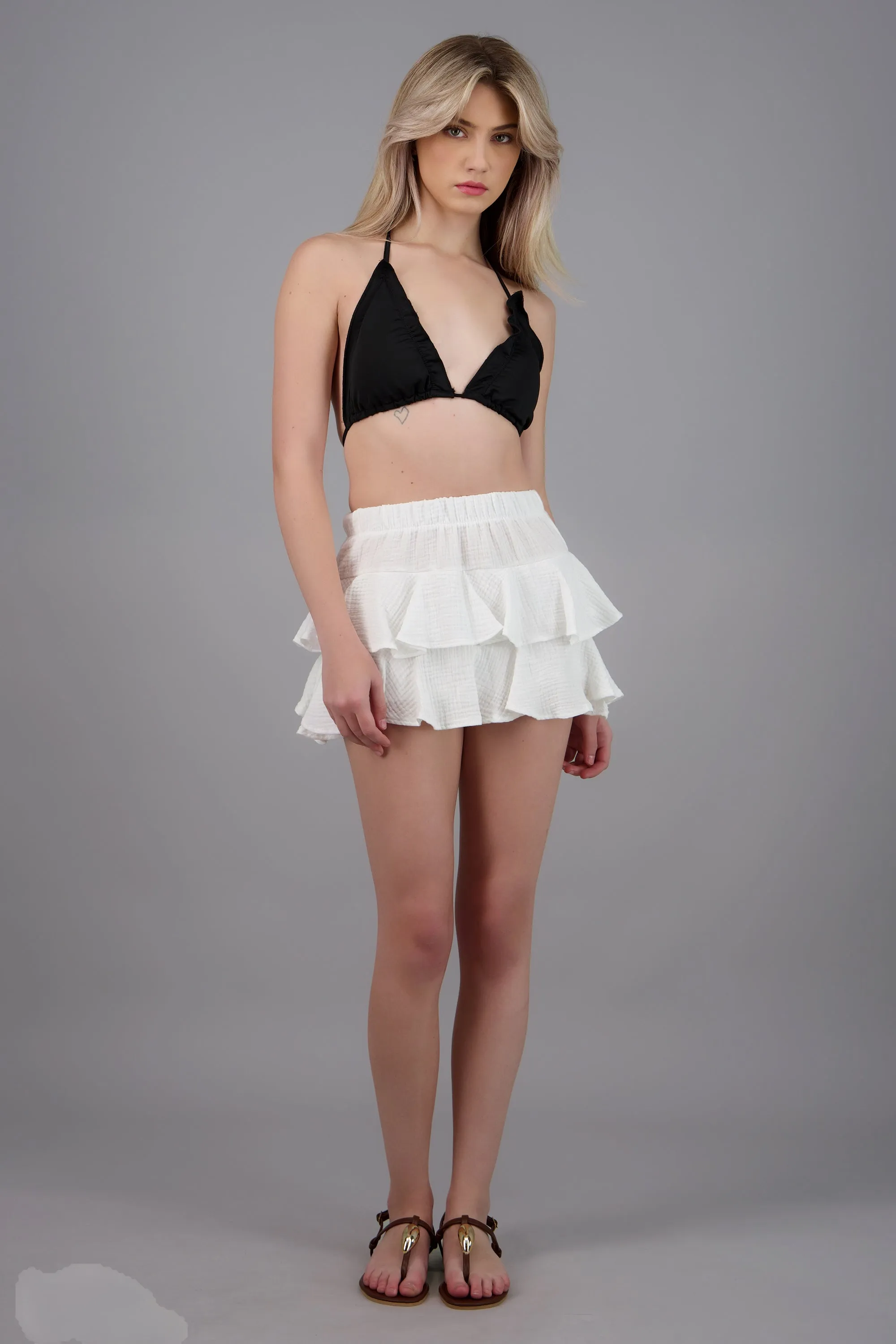 Falda mini dos olanes sold by Shasa