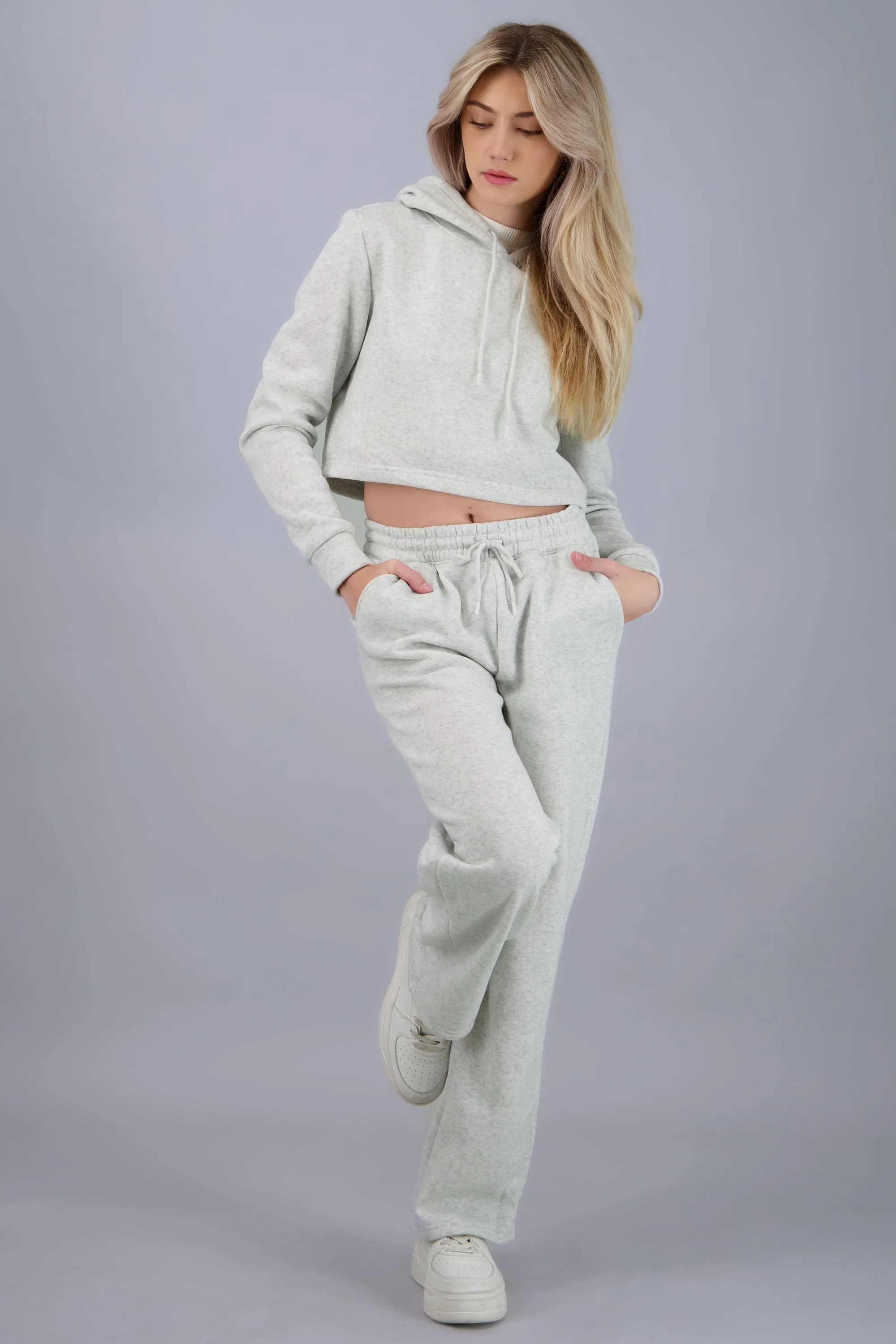 JOGGERS BOLSAS sold by Shasa