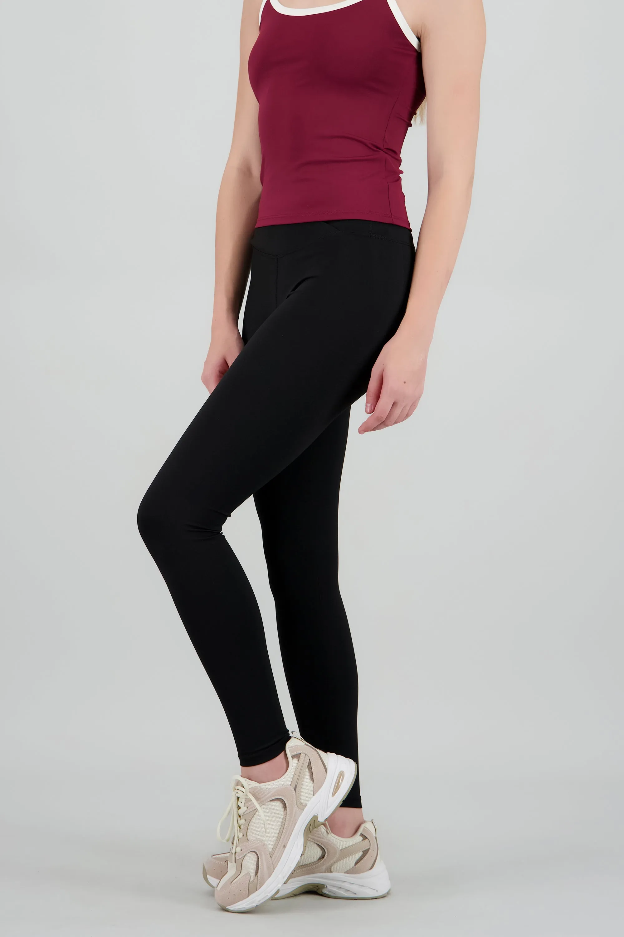 Leggings deportivos skinny detalle pretina sold by Shasa product image thumbnail 3