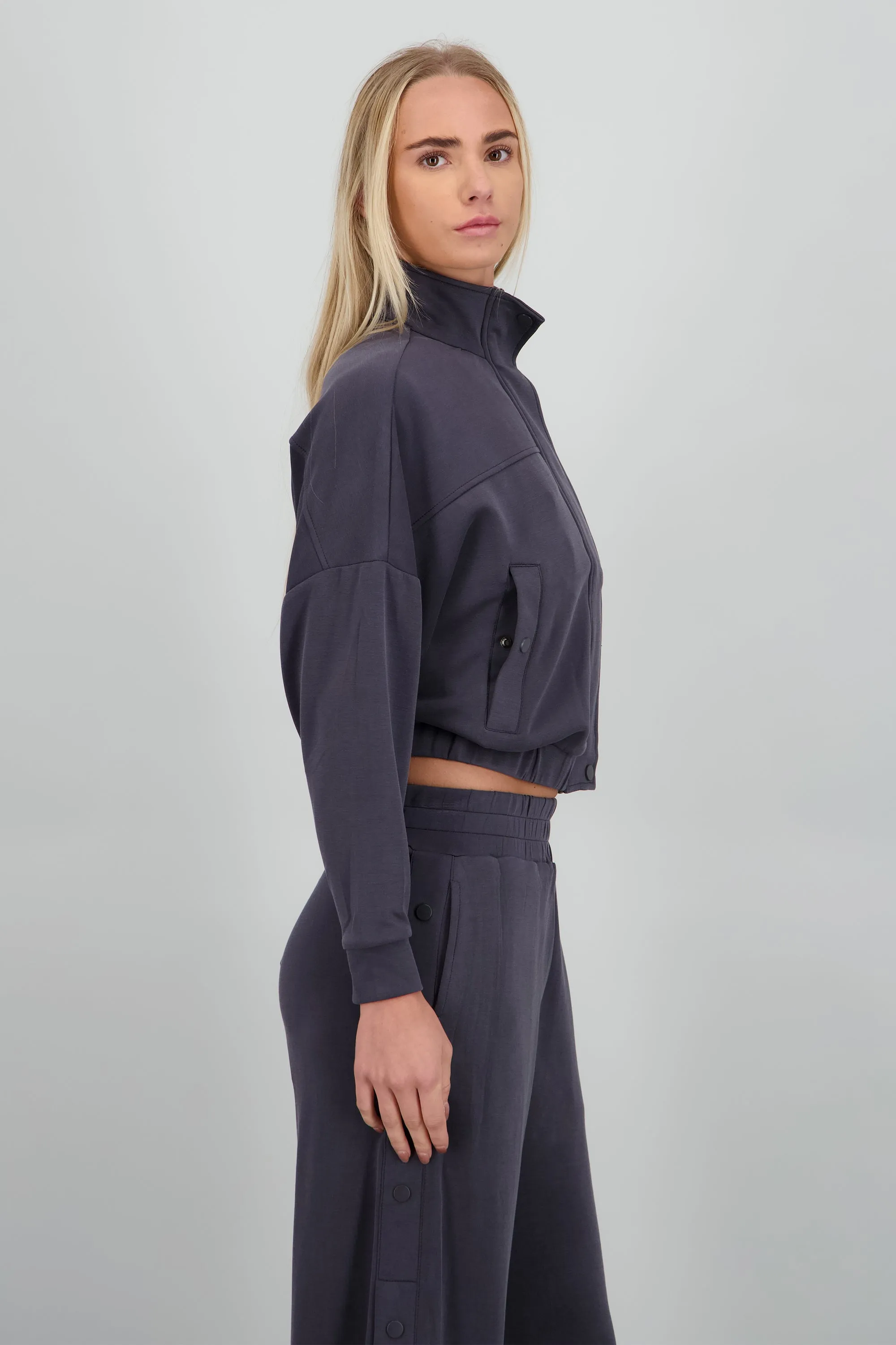 Sudadera con cierre y botones sold by Shasa product image thumbnail 3