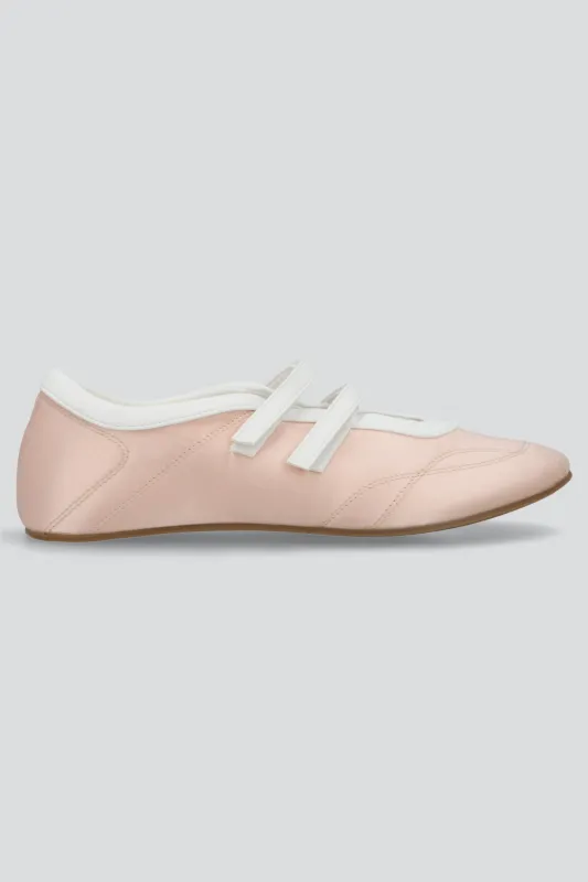 Tenis flat mary jane sold by Shasa