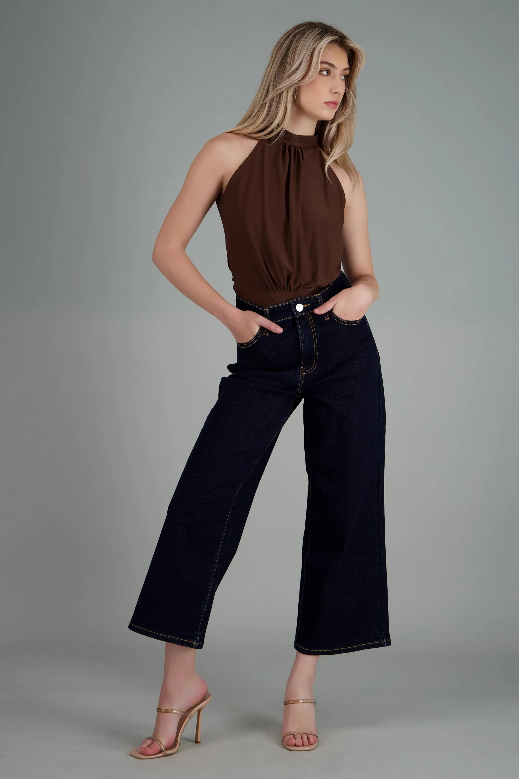 Body halter drapeado sold by Shasa product image thumbnail 2