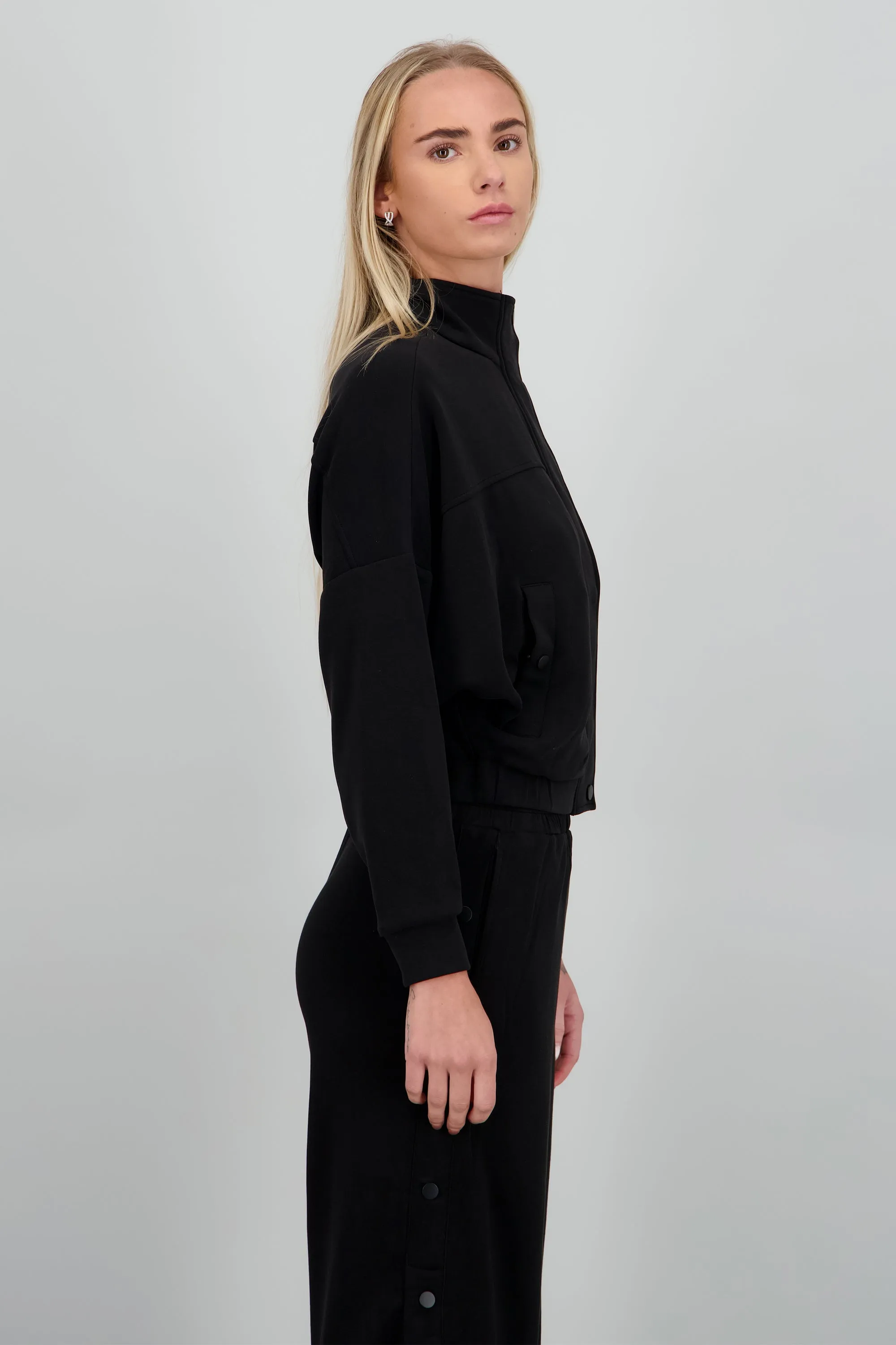 Sudadera con cierre y botones sold by Shasa product image thumbnail 3