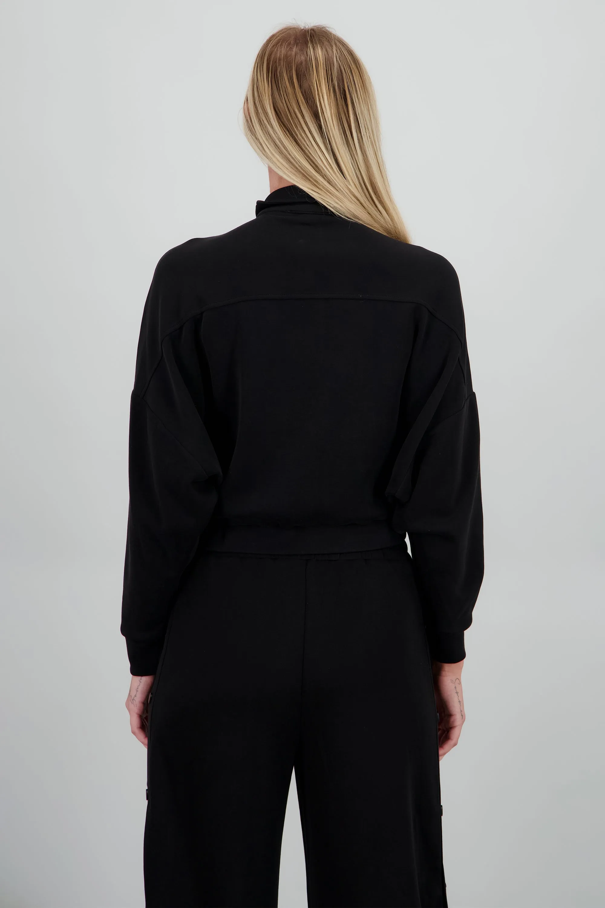 Sudadera con cierre y botones sold by Shasa product image thumbnail 4