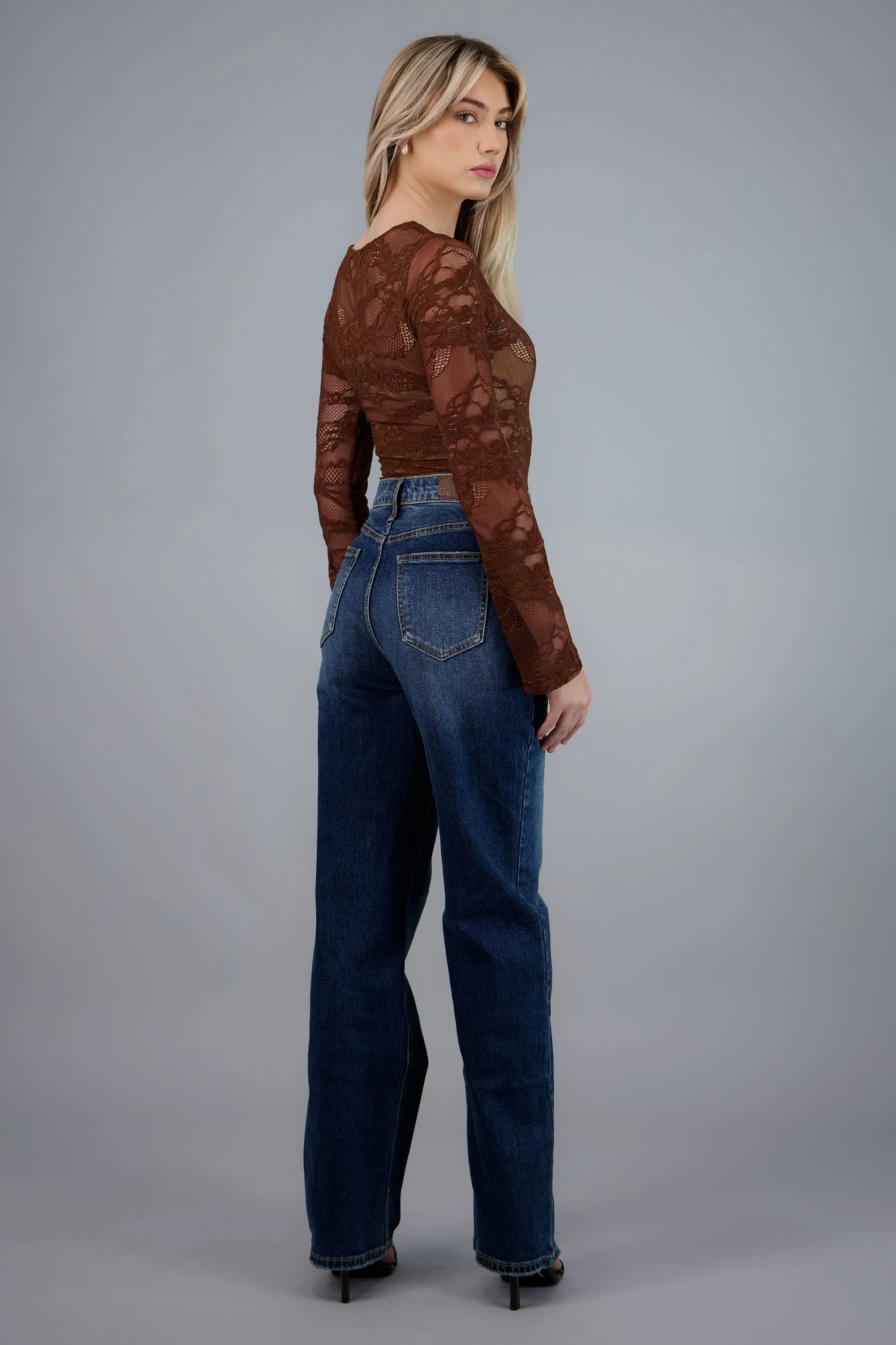 Bodysuit de encaje manga larga sold by Shasa product image thumbnail 3