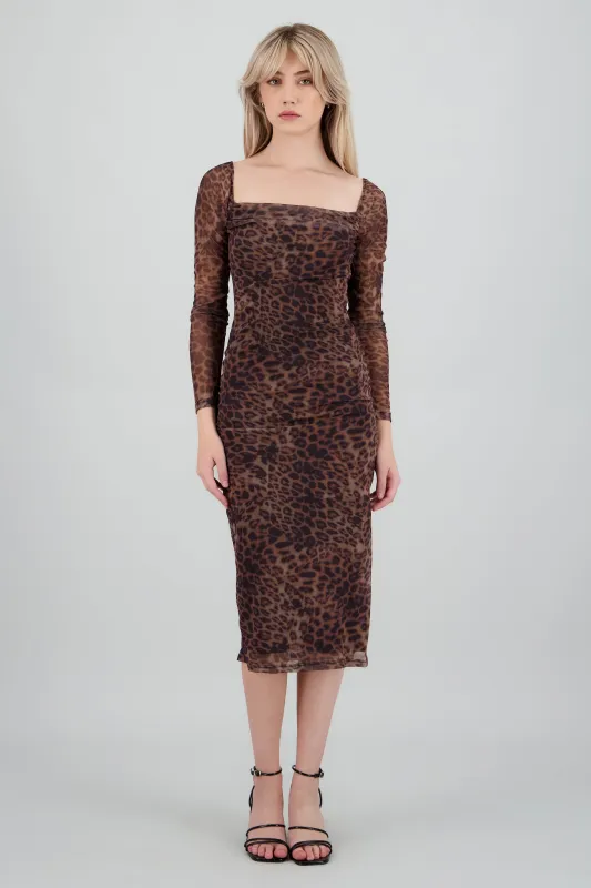 Vestido midi manga larga animal print sold by Shasa