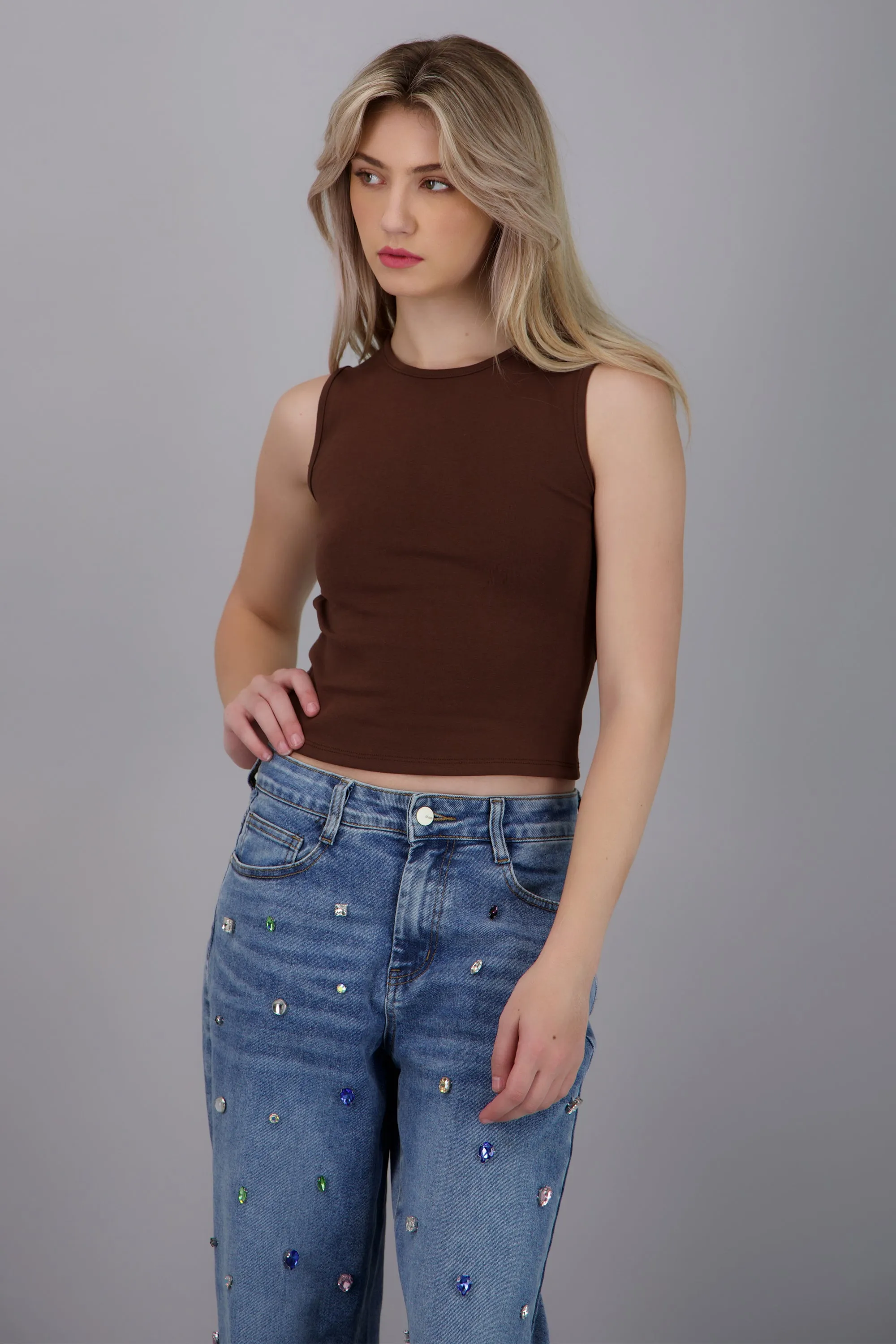 Top sin mangas rib detalle escote en espalda sold by Shasa product image thumbnail 2