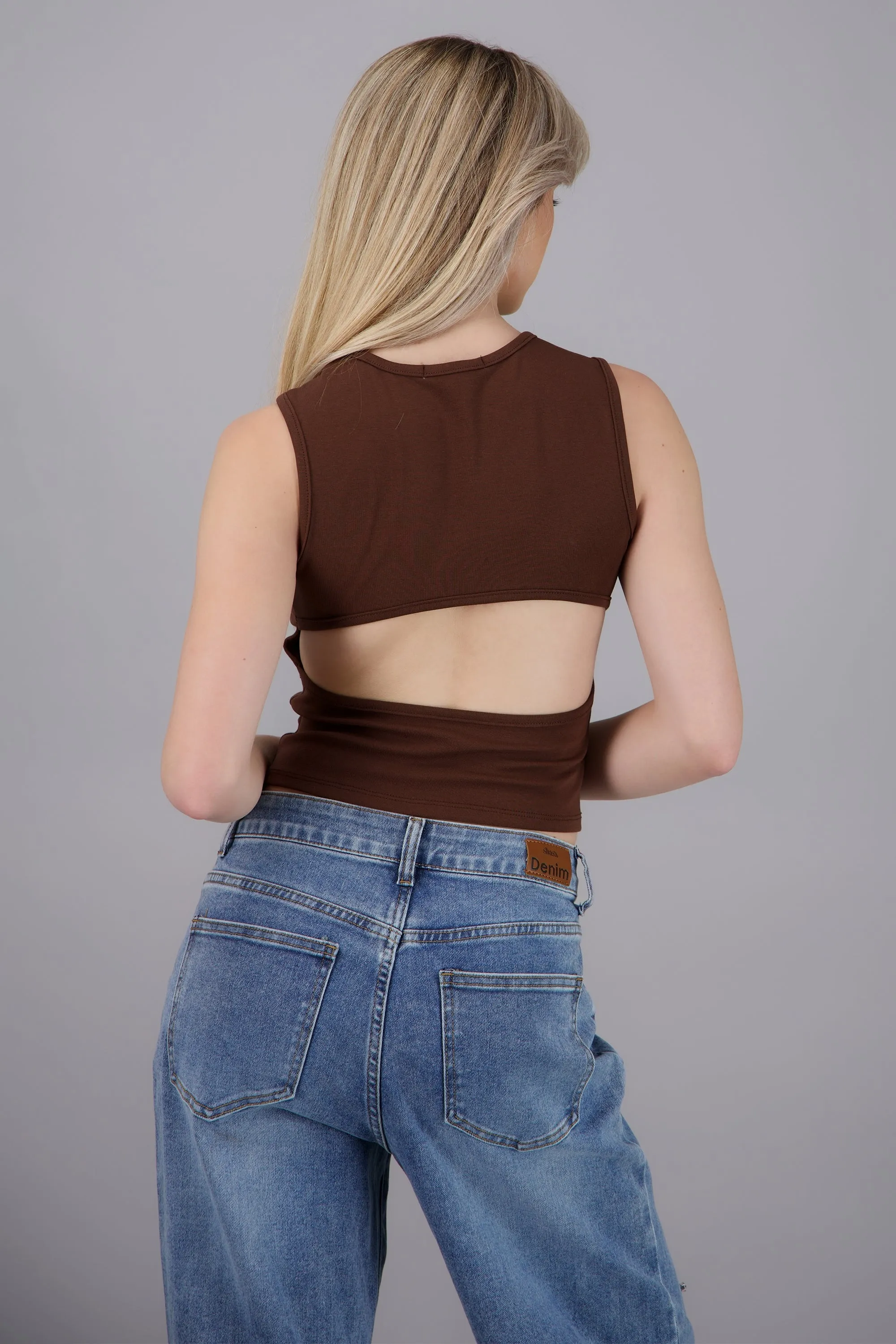 Top sin mangas rib detalle escote en espalda sold by Shasa product image thumbnail 4