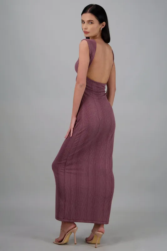 Vestido maxi textura escote espalda sold by Shasa