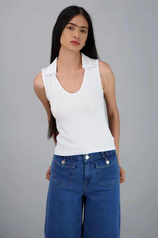 tank top escote v básico liso sold by Shasa