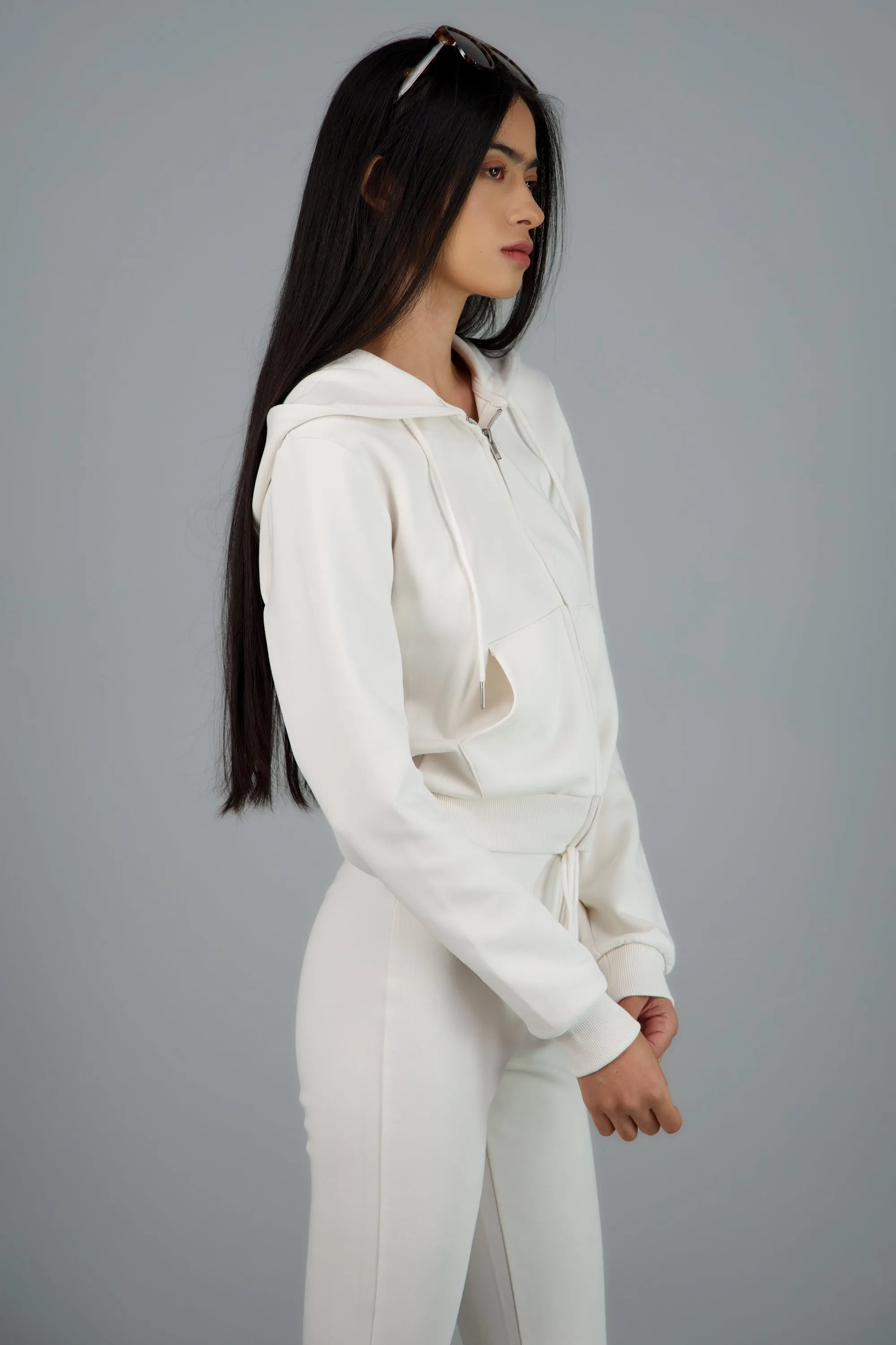 Sudadera con gorro sold by Shasa product image thumbnail 3