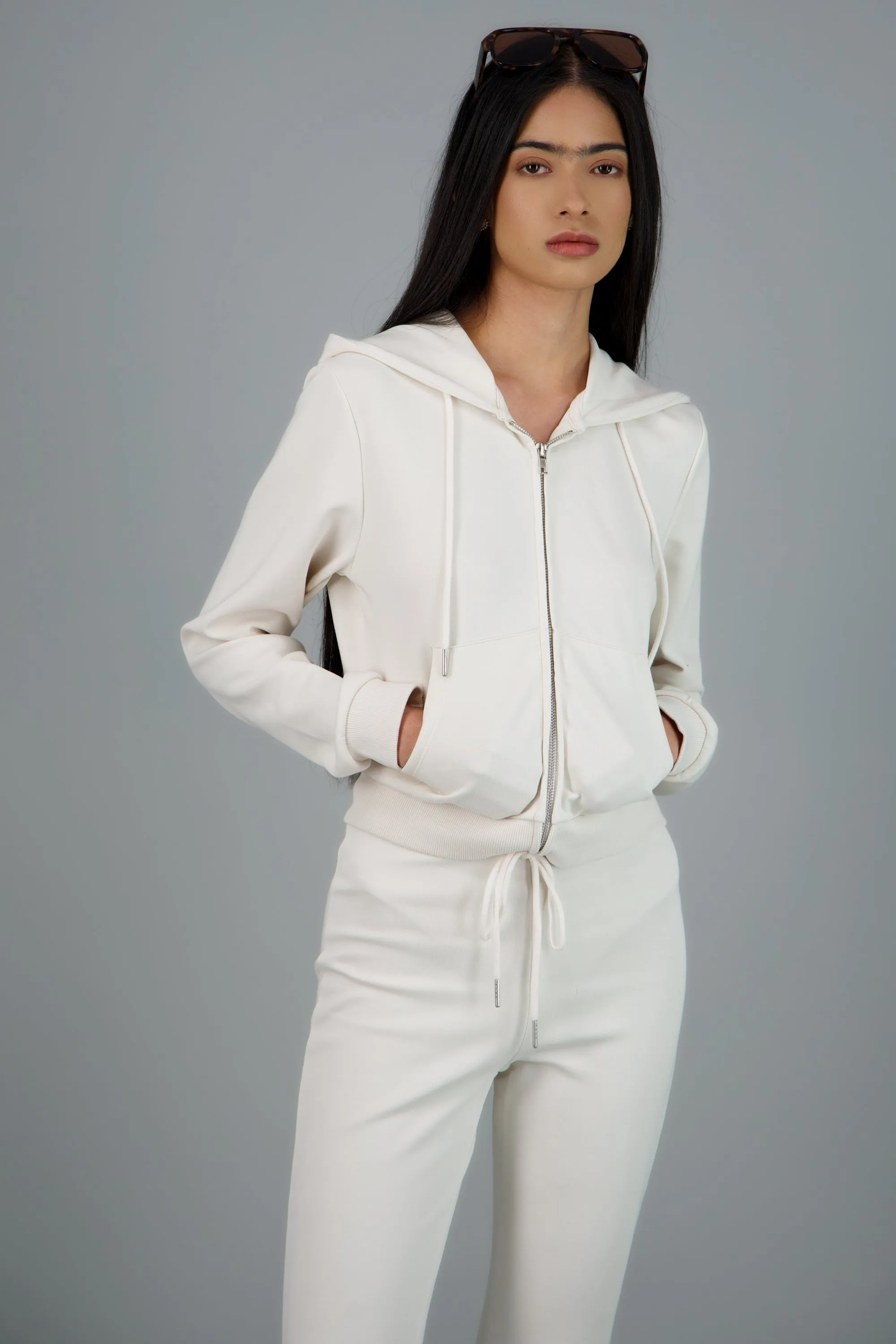 Sudadera con gorro sold by Shasa