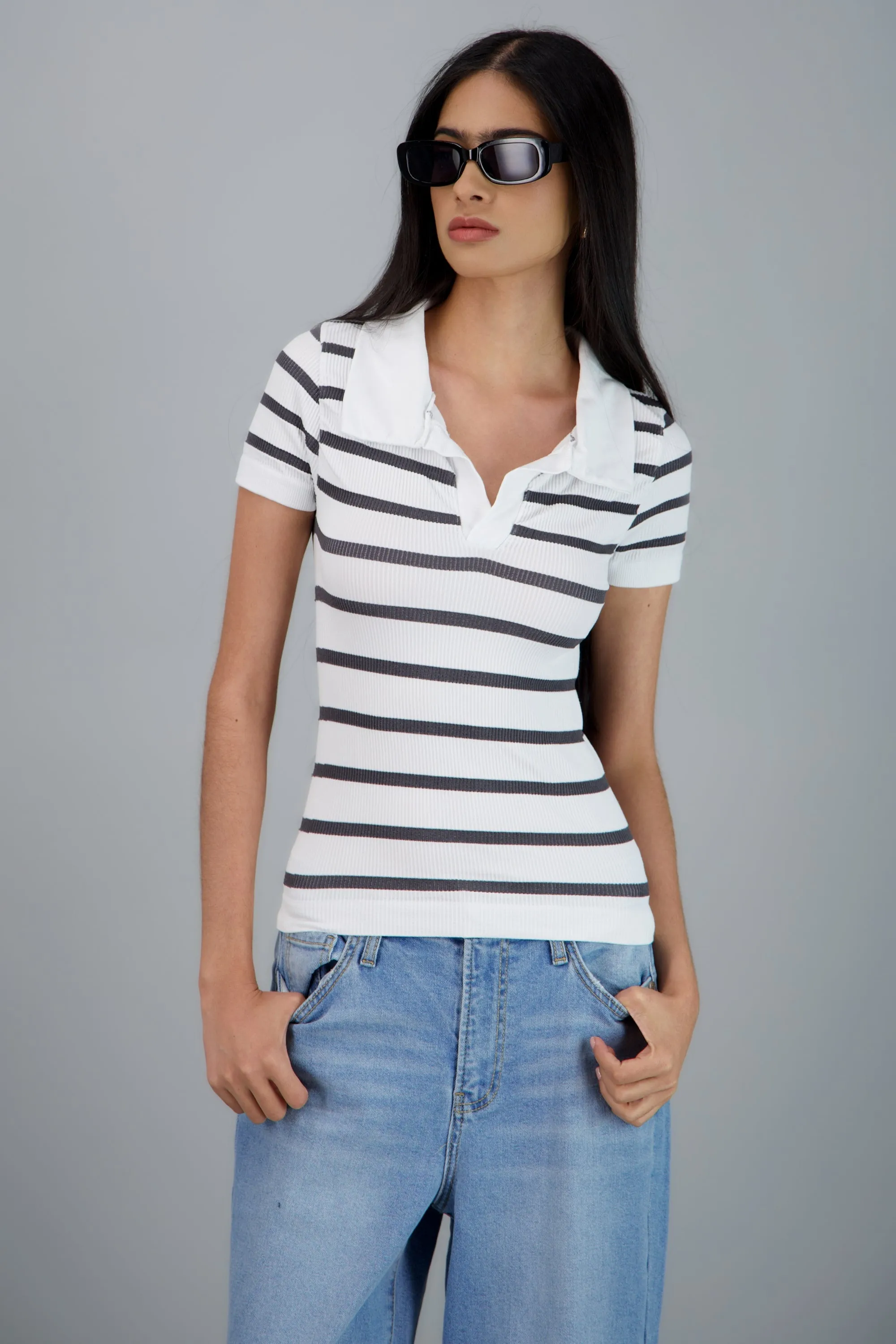 Top seamless rayas cuello polo sold by Shasa product image thumbnail 3