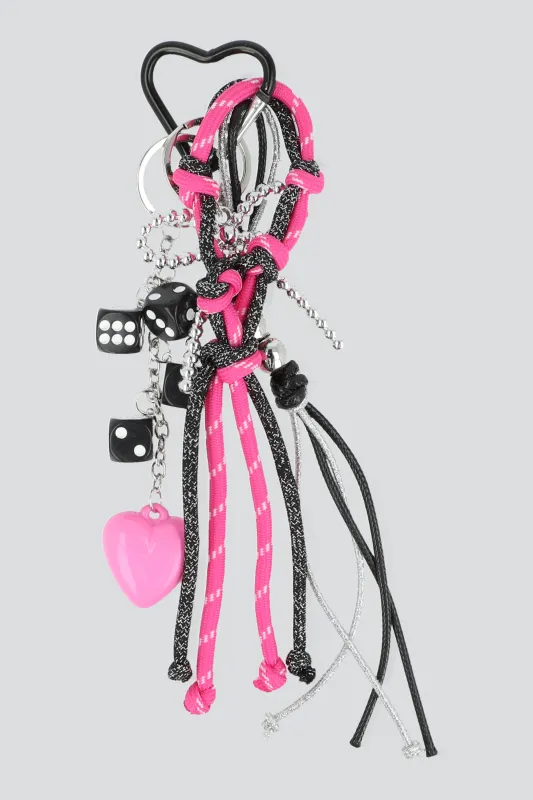 Llavero multi dados agujetas sold by Shasa