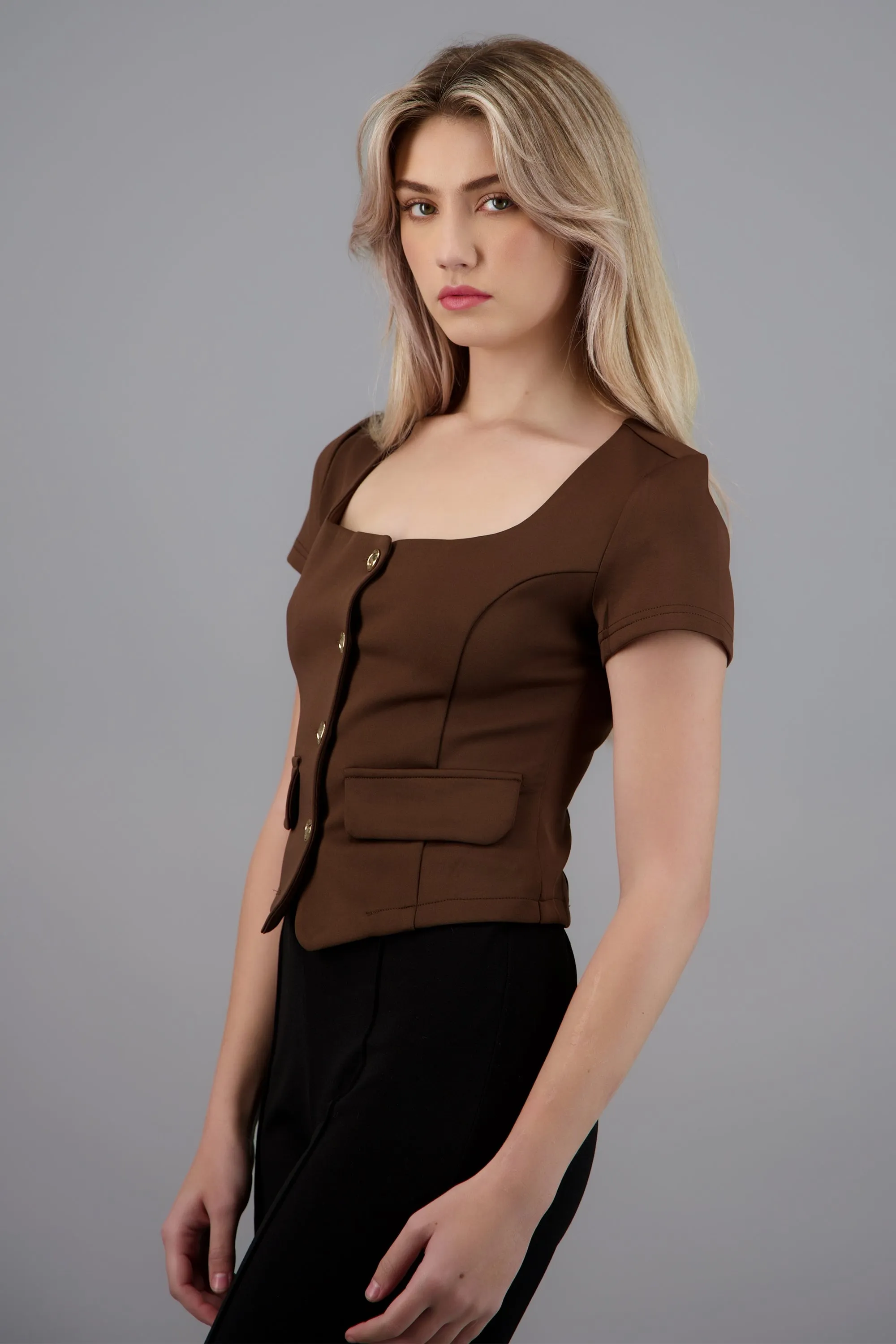 Top con botones con manga corta sold by Shasa product image thumbnail 3